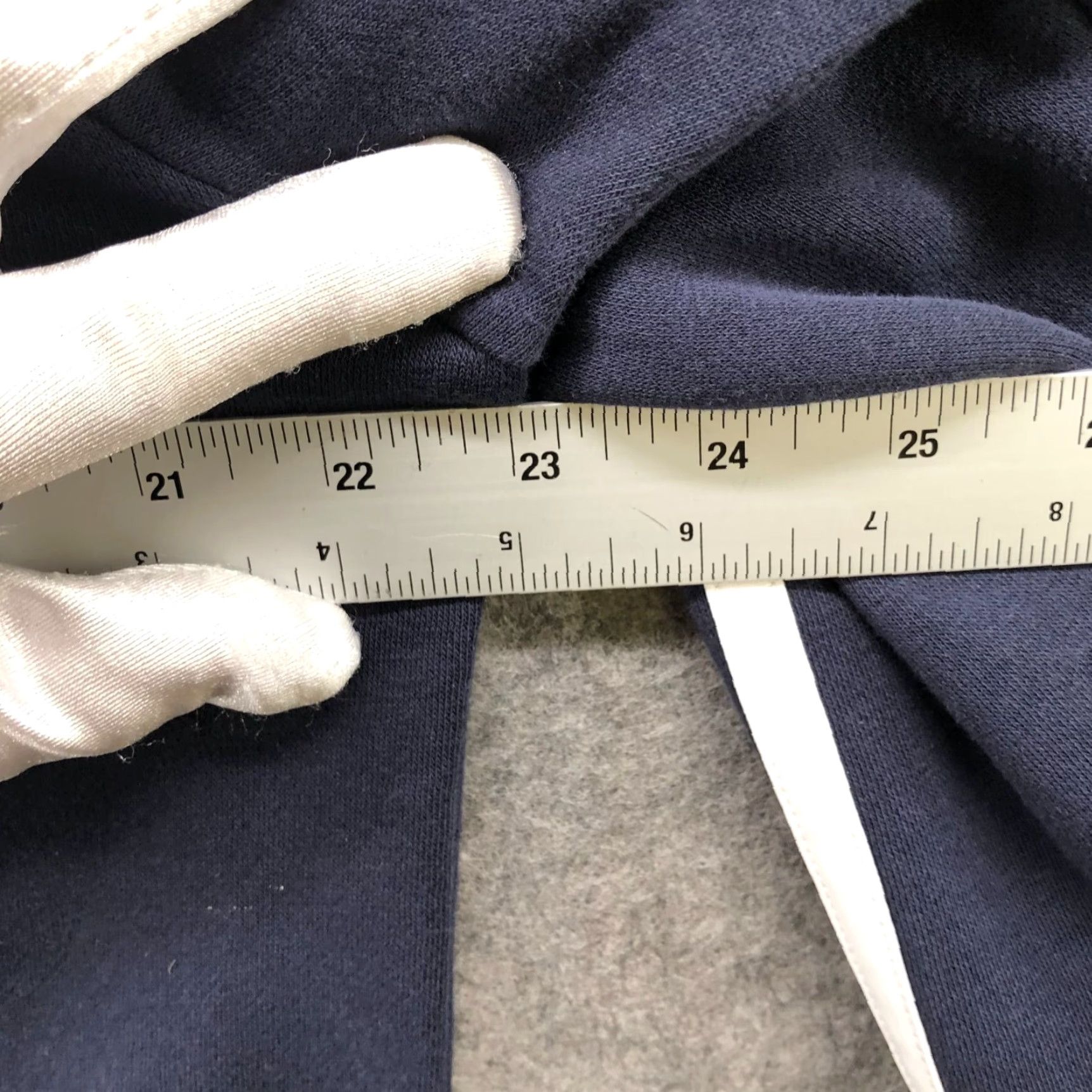 Adidas Adidas Pullover Hoodie Mens M Navy Blue 3 Stripe Sweatshirt Fleece Logo Striped Kangaroo Pocket Athletic Sweatshirt Size US M / EU 48-50 / 2 - 7 Thumbnail