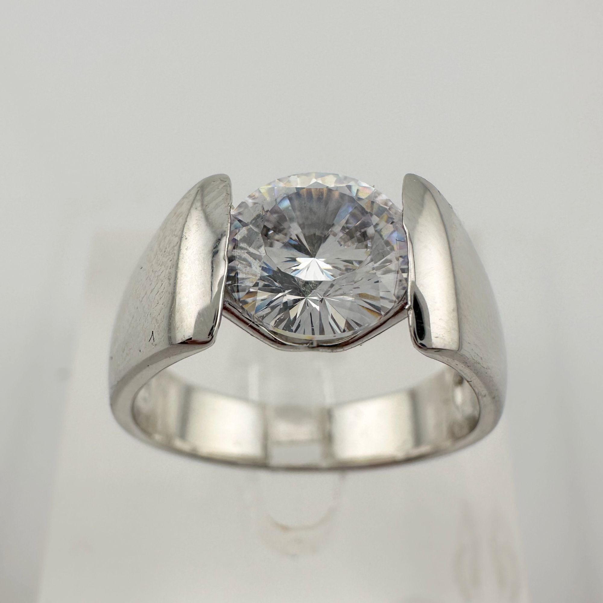 Other Shimmering and Beautiful 2.00 Carat DiamondLite Solitaire Size ONE SIZE - 15 Thumbnail
