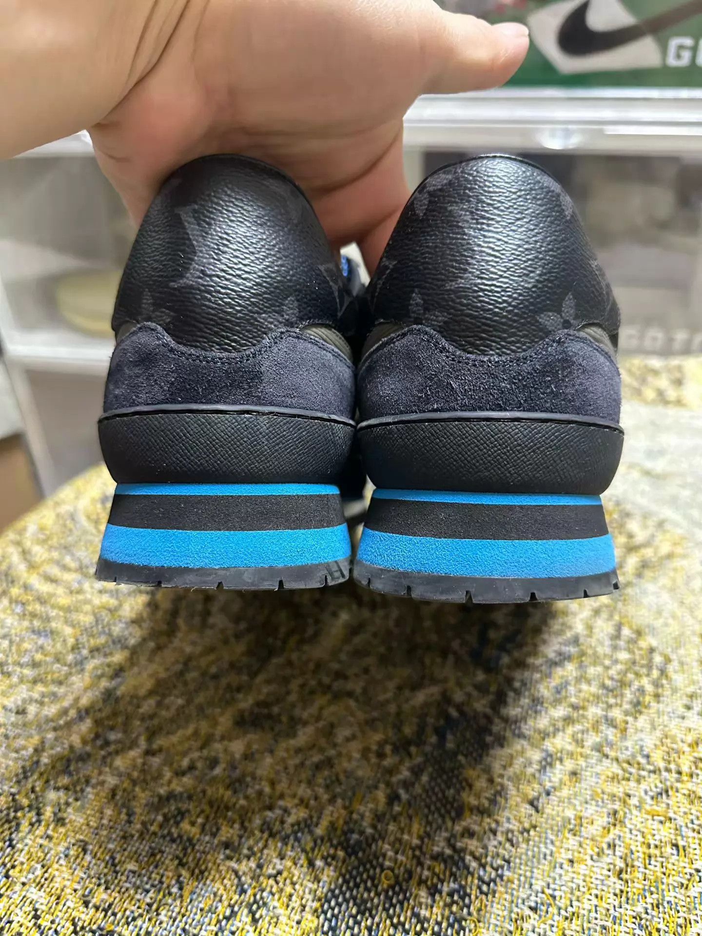 Louis Vuitton LV Shoes US 7.5 Mint Size US 7.5 / EU 40-41 - 7 Thumbnail