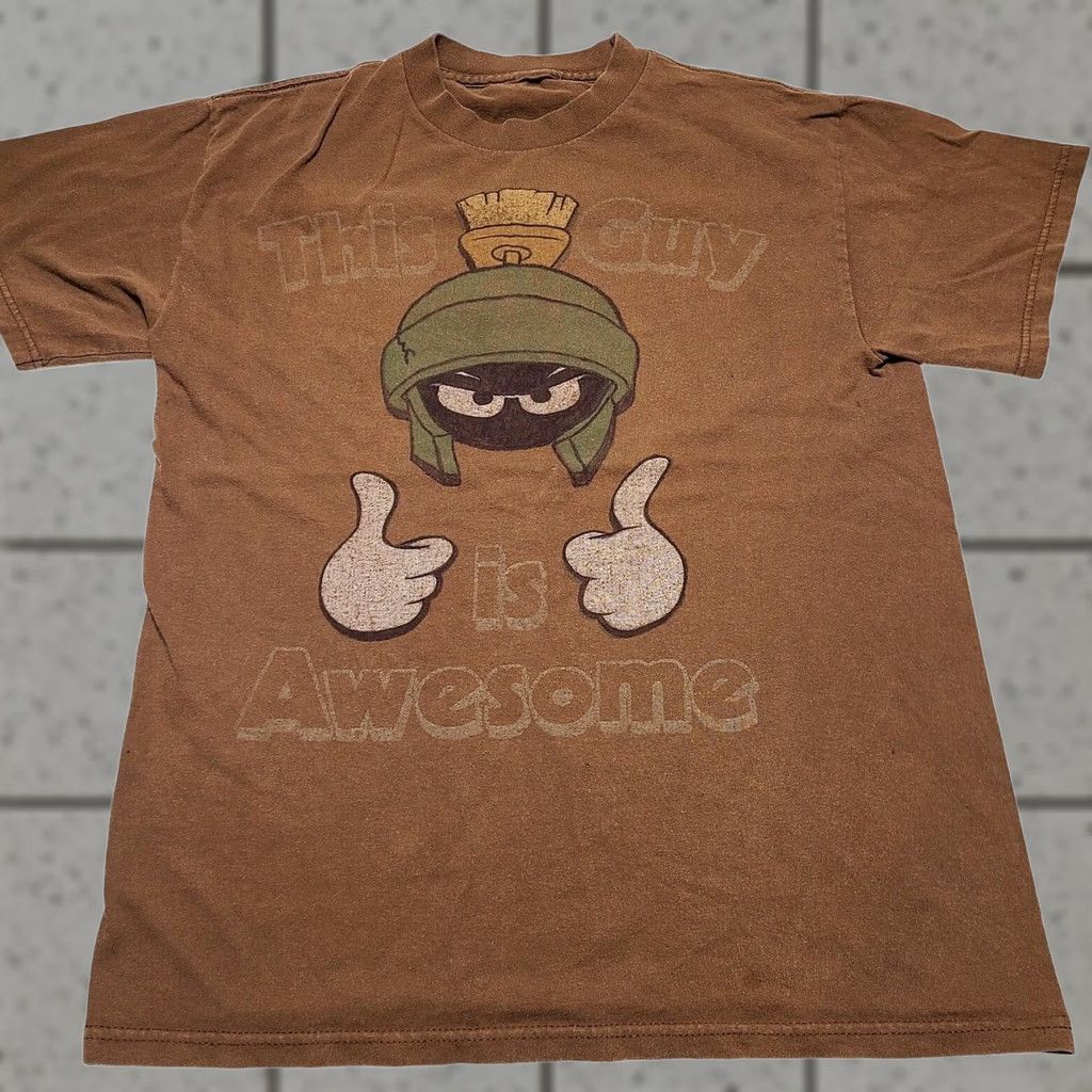 Vintage VINTAGE Looney Tunes Marvin the Martian "This Guy Is Awesome" T-Shirt SZ Large L Mens Short Sleeve Crew Neck Cotton Brown 90s Cartoon Space Size US L / EU 52-54 / 3 - 1 Thumbnail