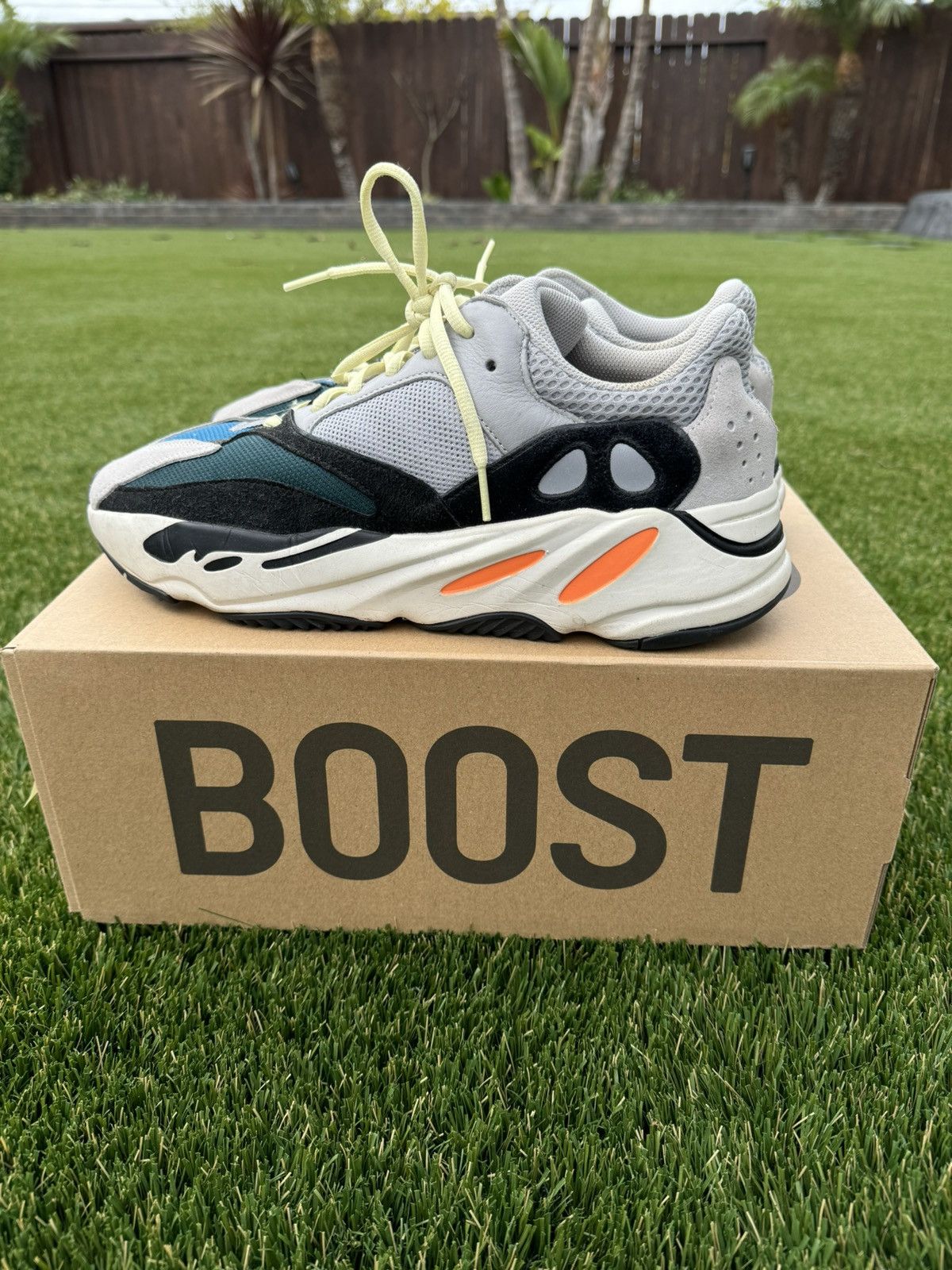 Kanye west yeezy 700 wave runner on sale