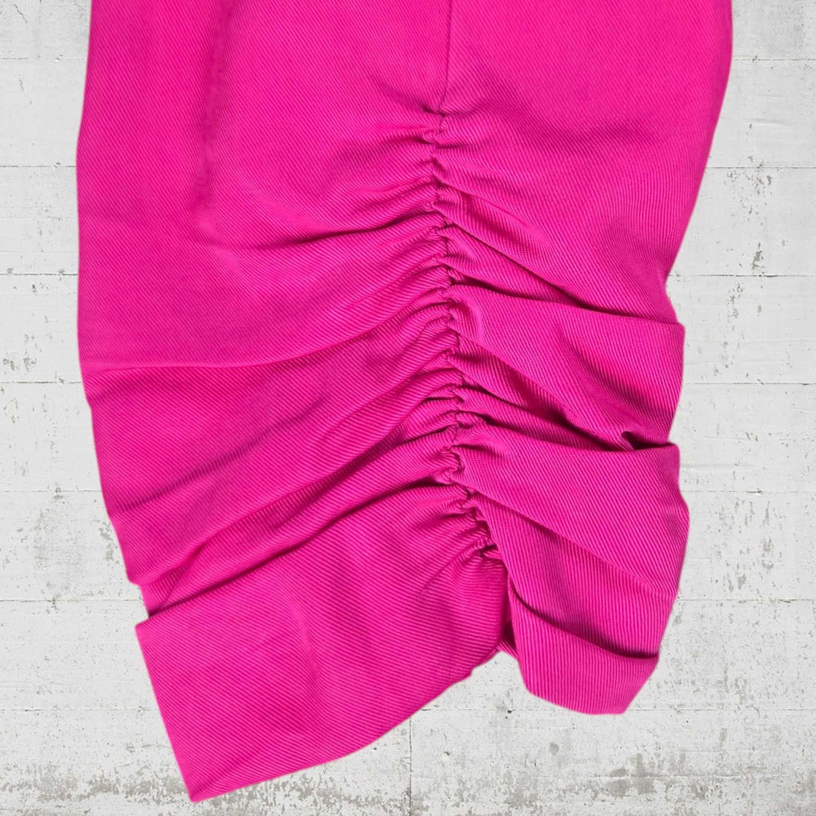Anthropologie Anthropologie Pink Ruched Sleeve Barbiecore Blazer Size 4 Size S / US 4 / IT 40 - 6 Thumbnail