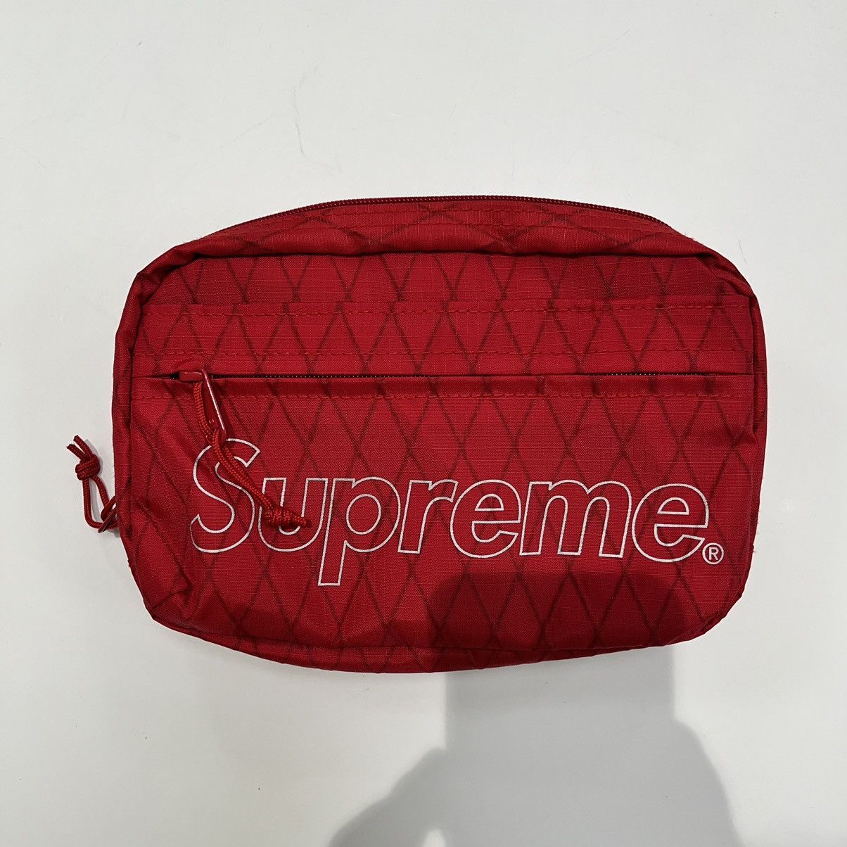 Red supreme shoulder bag fw18 sale