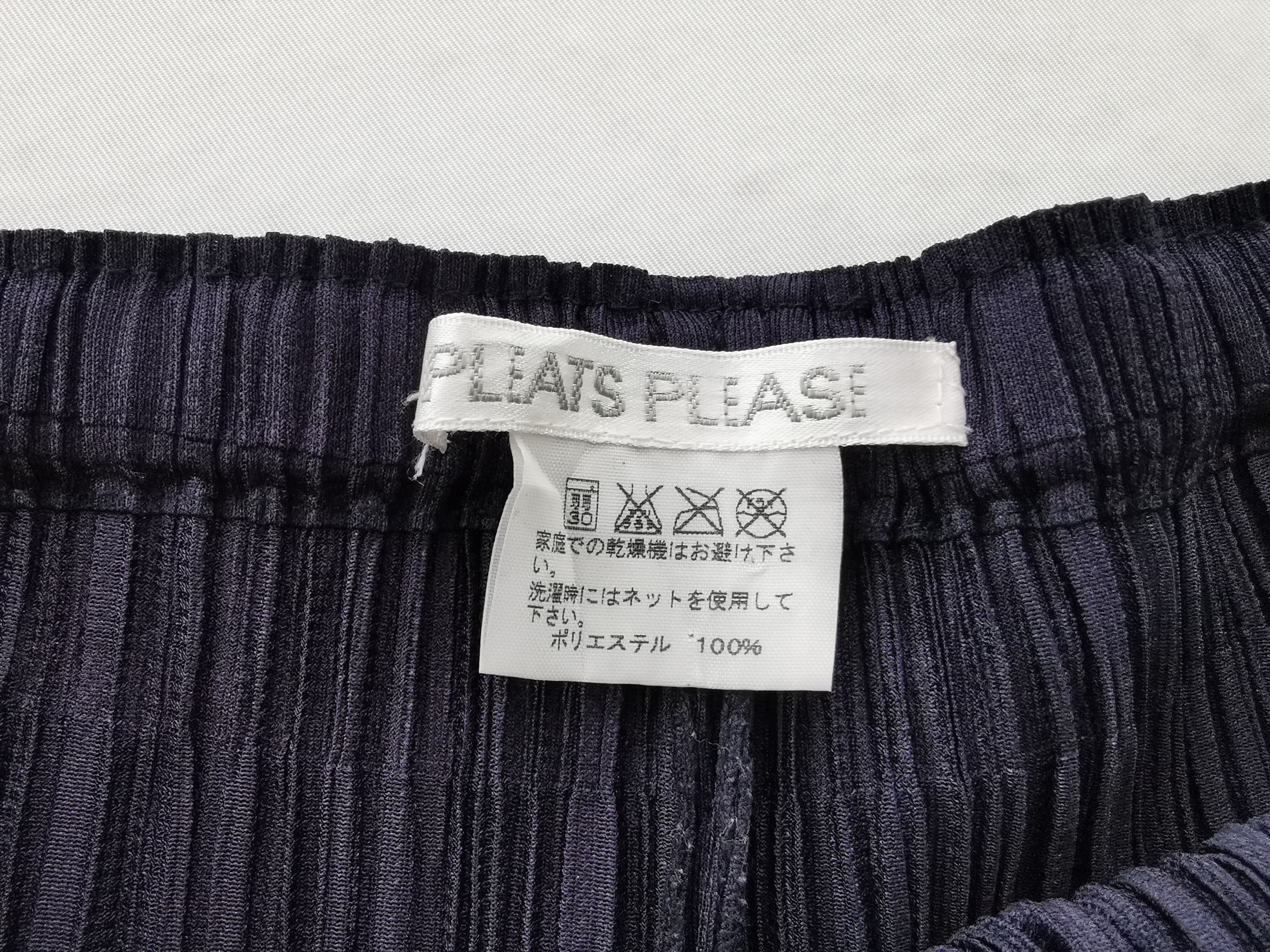 Pleats Please Issey Miyake Vintage 90s Pleats Please Issey Miyake Pants Made In Japan Size 30" / US 8 / IT 44 - 6 Thumbnail