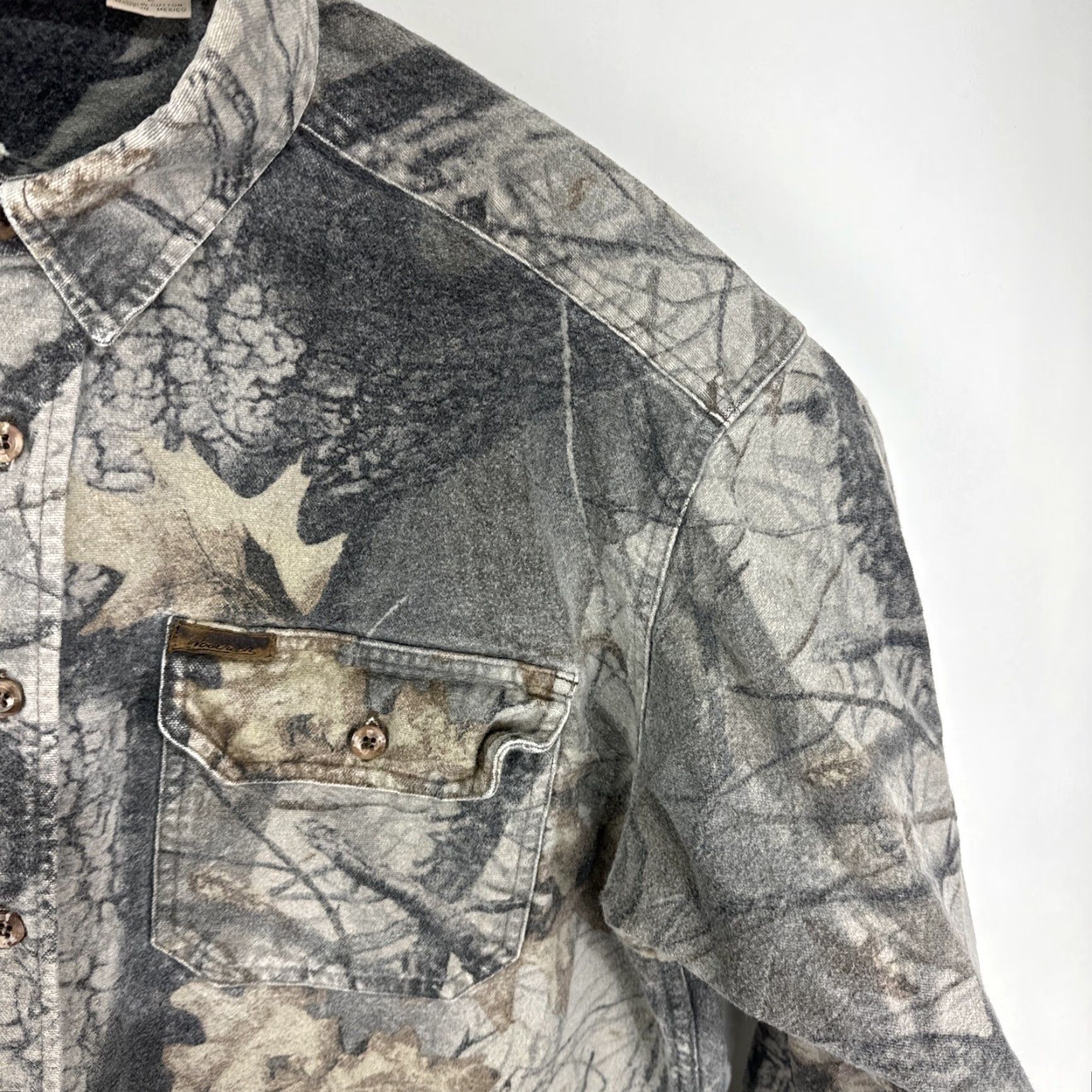 Vintage VINTAGE Woolrich Shirt Men L Camouflage Hunting Outdoor Casual Workwear Beige Flannel Button-Up Pockets Long Sleeve Realtree Fall Winter Spring Mens Size US L / EU 52-54 / 3 - 5 Thumbnail