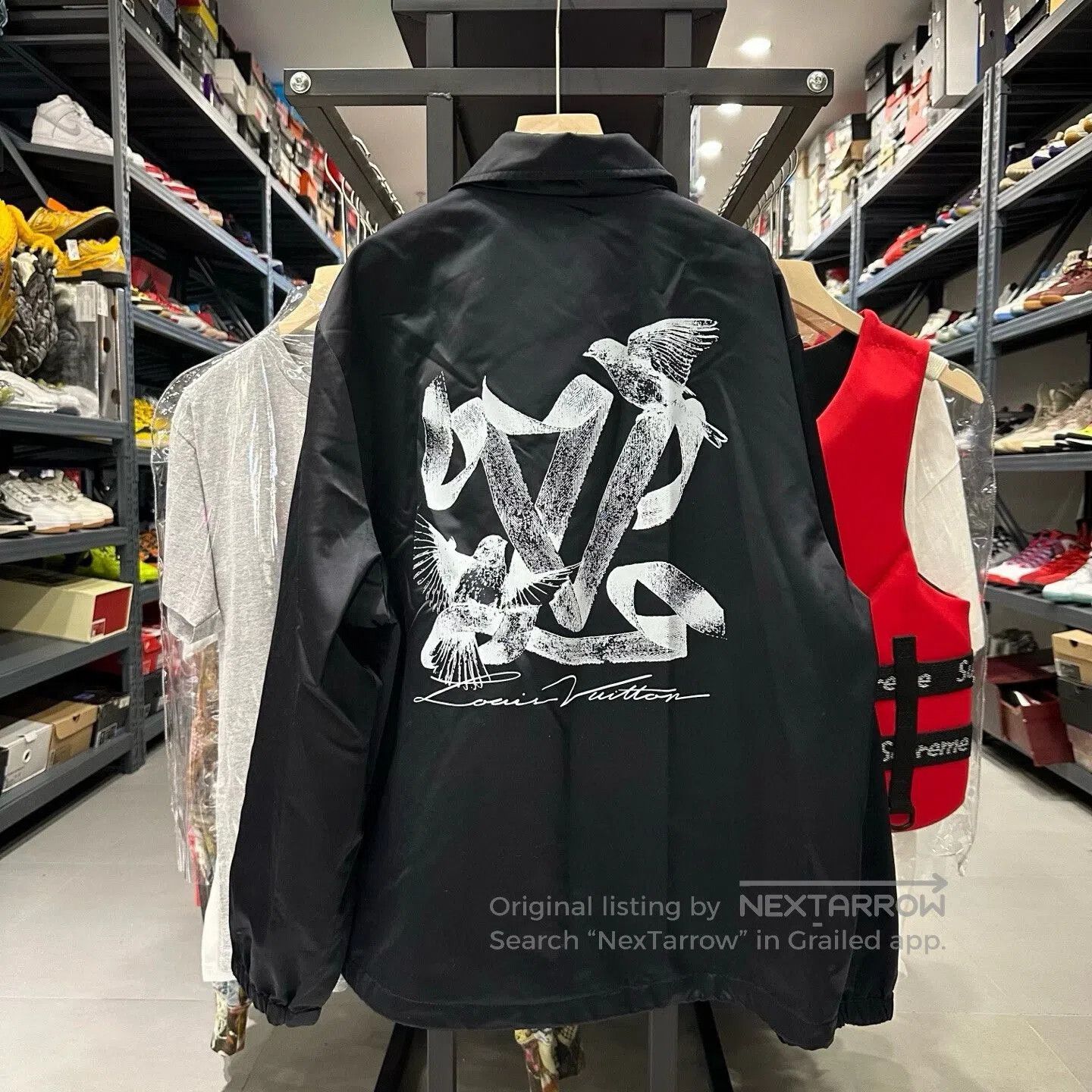 Louis Vuitton louis vuitton fw23 logo embroidery jacket. Size US L / EU 52-54 / 3 - 1 Thumbnail