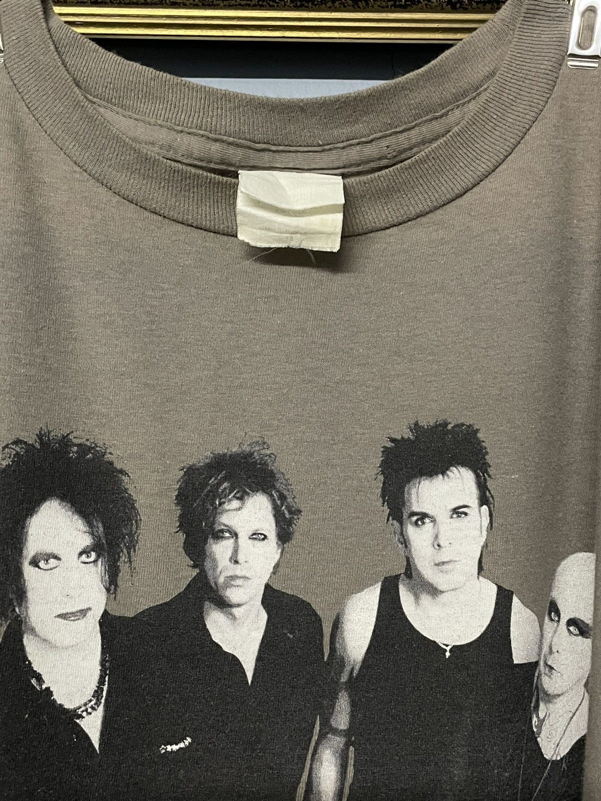 Band Tees Vintage Original The Cure Mirror Print Rare Photo tee Band Size US M / EU 48-50 / 2 - 8 Thumbnail