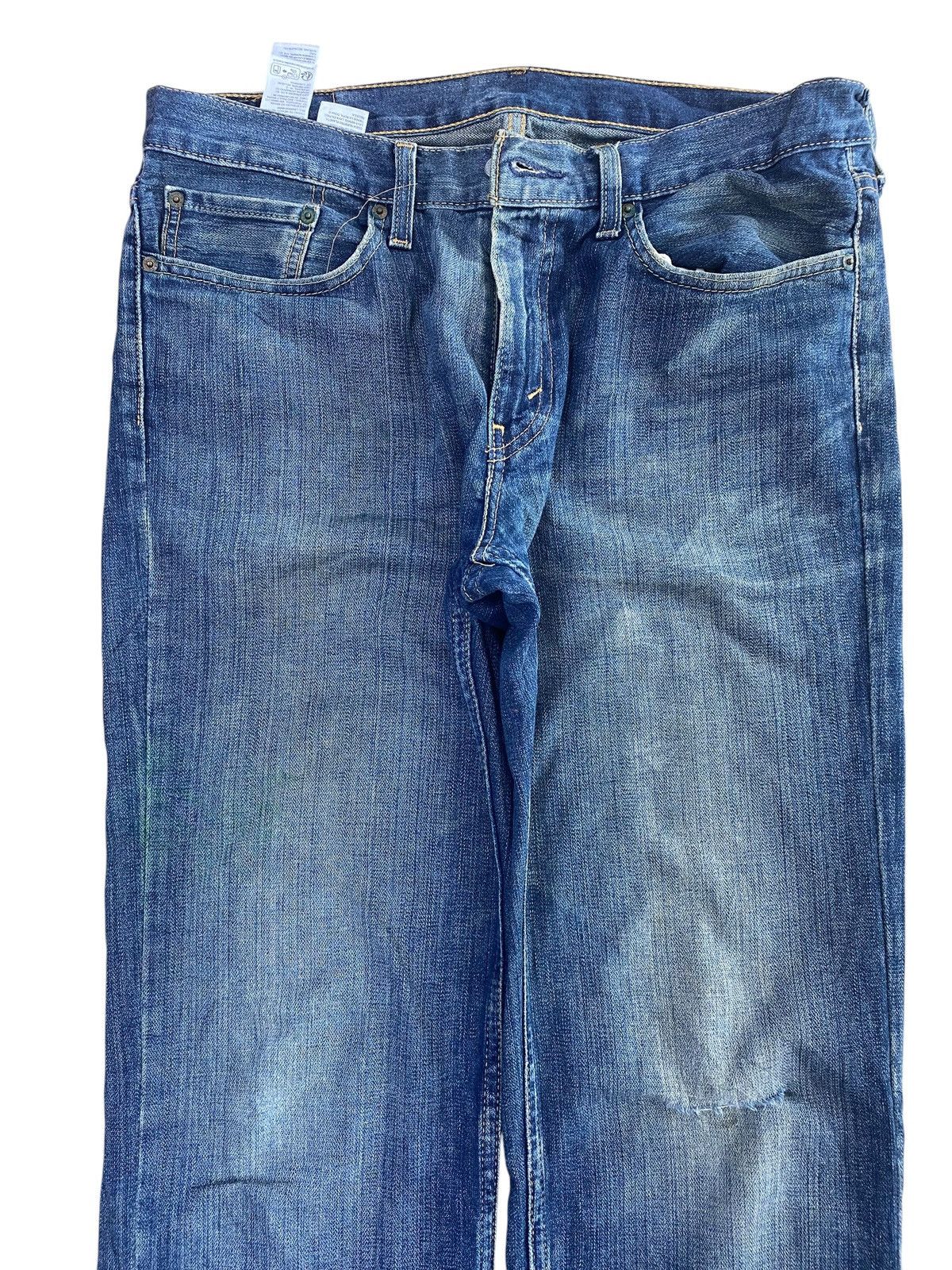 Levi's Vintage Levi’s 514 Faded Wash Style Ripped Jeans Size US 34 / EU 50 - 2 Thumbnail