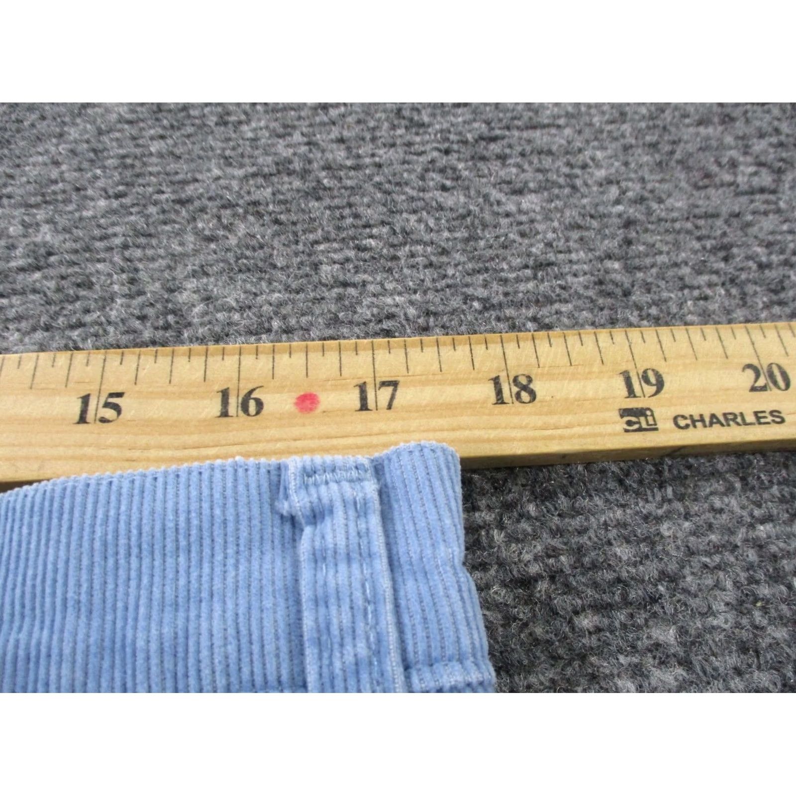 Levi's Item Specifications: Type: Sneakers Size US 35 - 4 Thumbnail