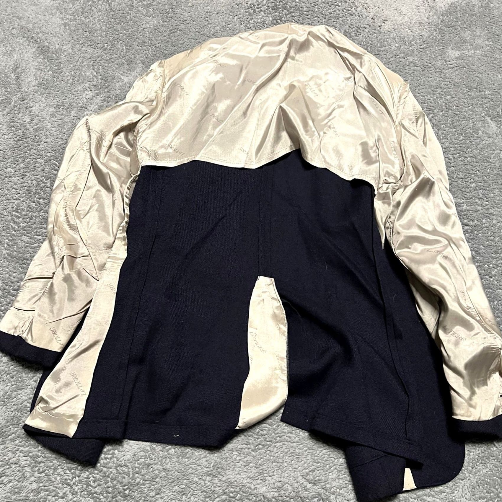 Vintage VINTAGE Le Tigre Blazer Mens 40 Blue Golf Button Sport Jacket 2 Button Coat Mens Blue 40 Regular Jackets Size 40R - 5 Thumbnail