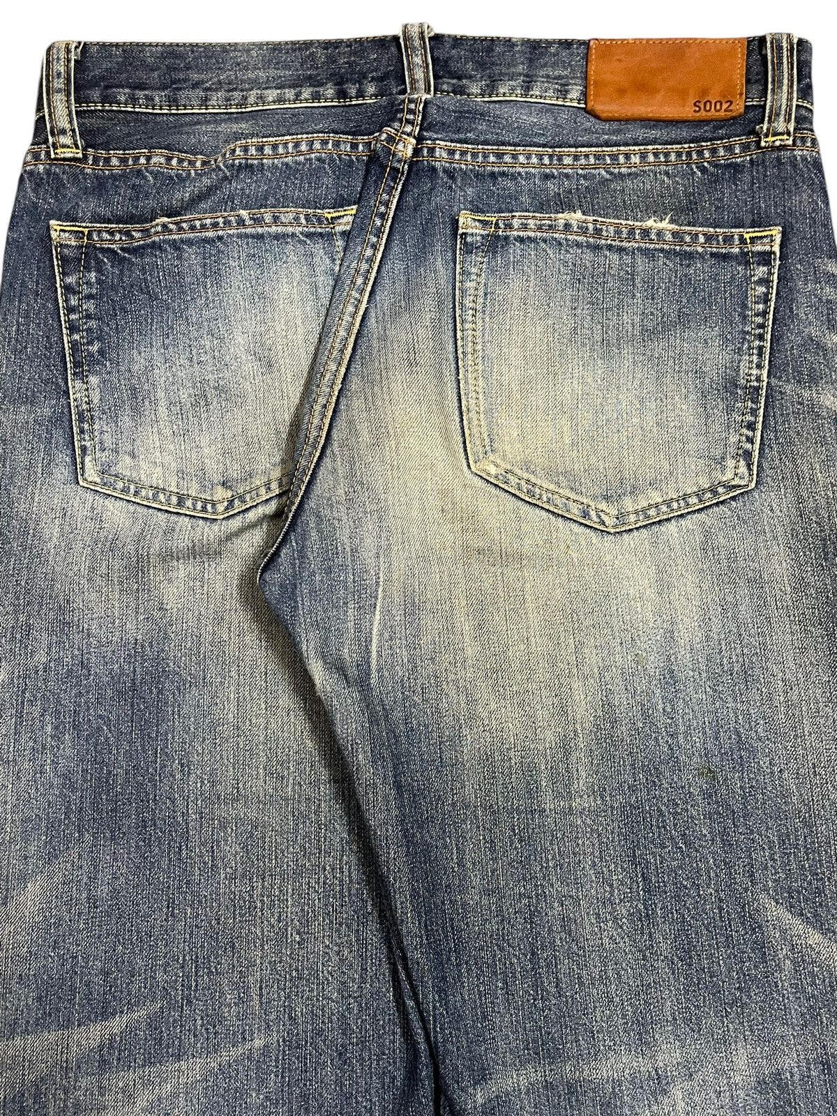 Uniqlo Vintage Japanese Uniqlo Blue Faded Wash Style Loose Jeans Size US 32 / EU 48 - 6 Thumbnail