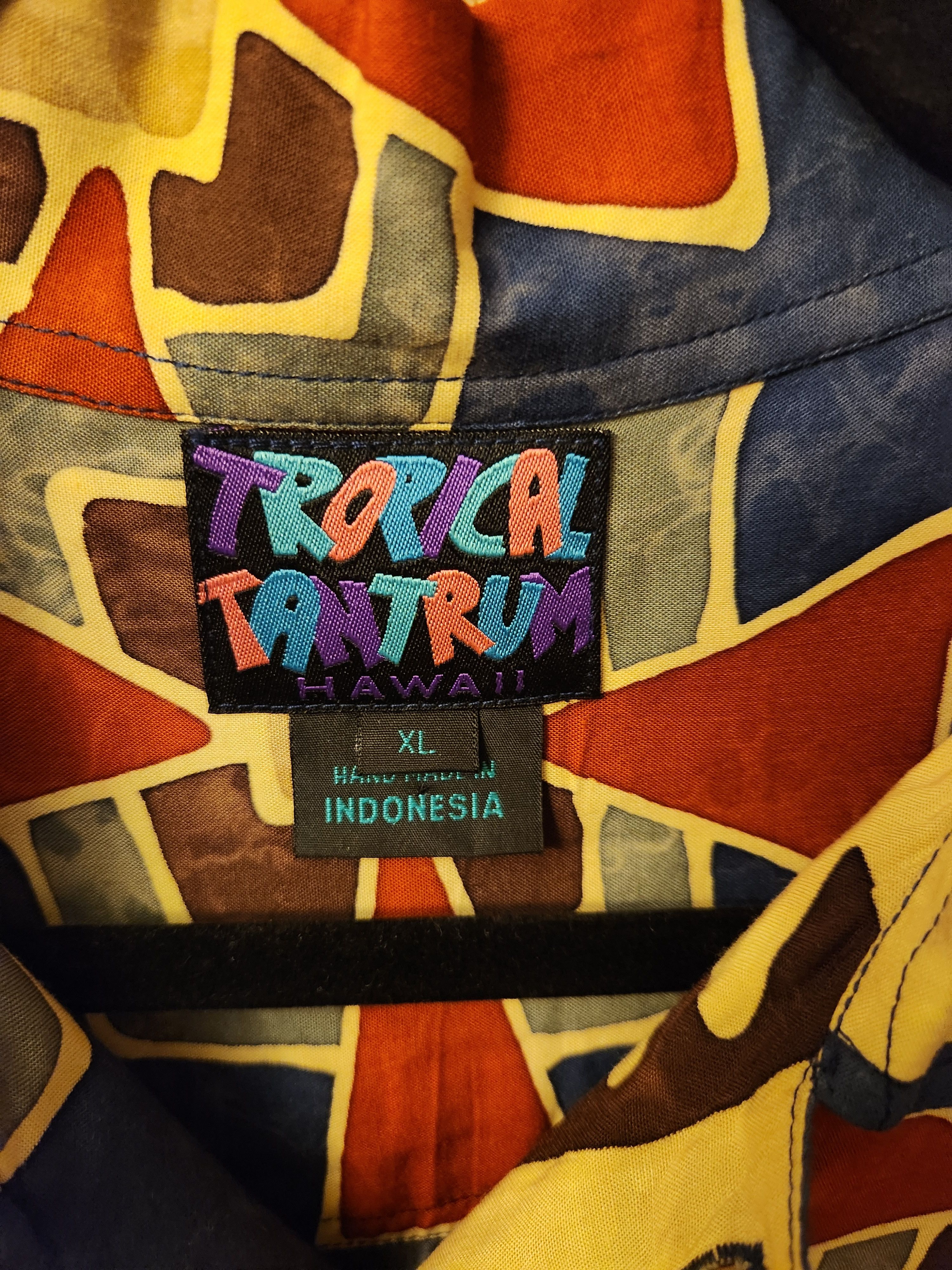 Other NWOT Tropical Tantrum Colorful Hand Made Hawaiian Shirt Size US XL / EU 56 / 4 - 2 Thumbnail