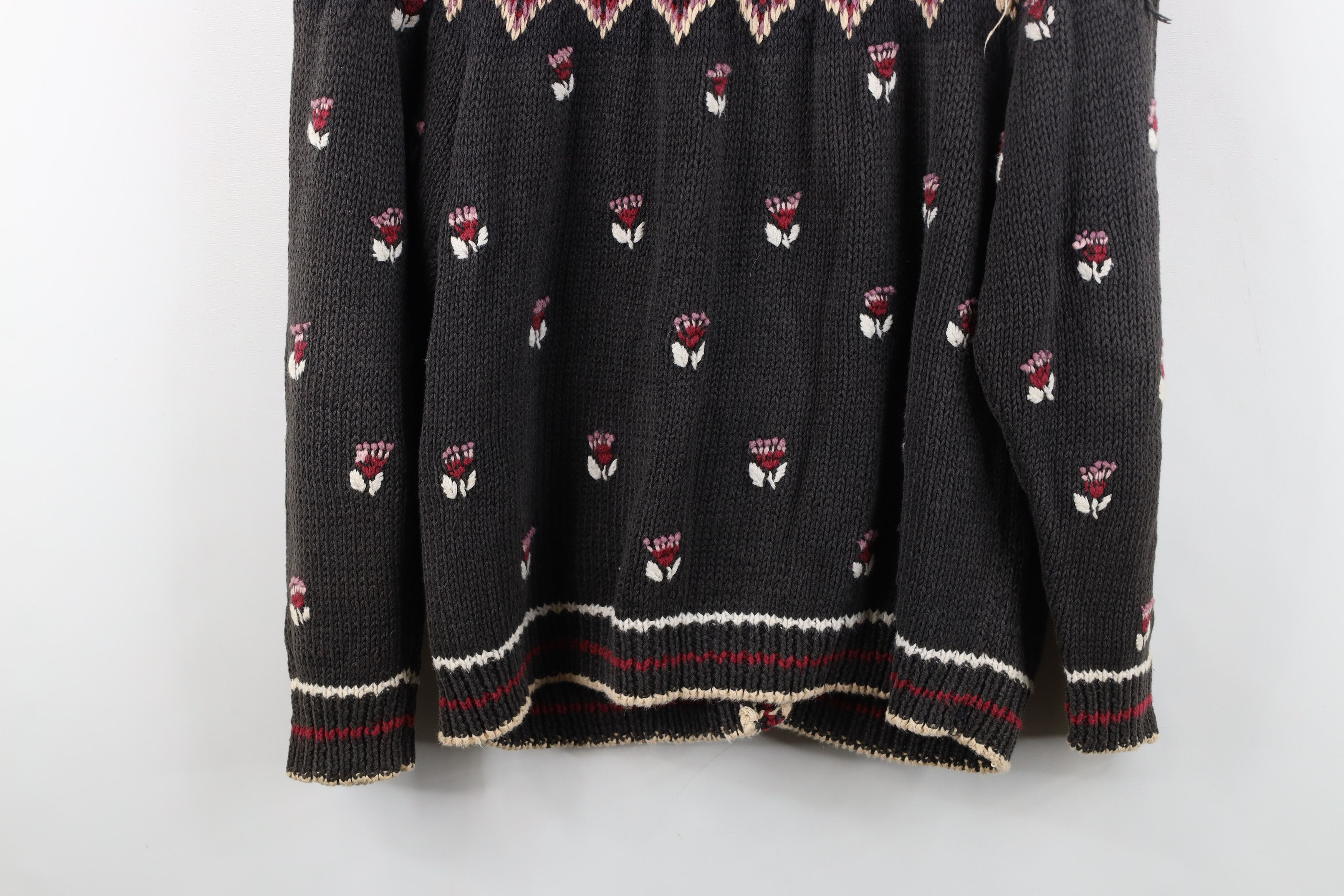 Vintage Vintage 90s Embroidered Flower Fair Isle Cardigan Sweater Size M / US 6-8 / IT 42-44 - 14 Thumbnail