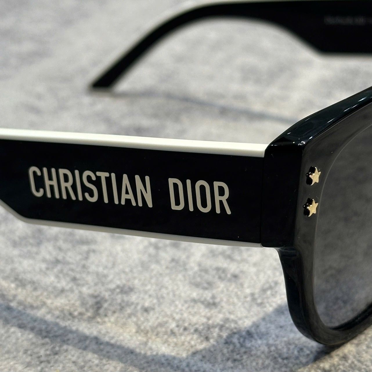 Dior DIOR DIORPACIFIC B2I 10A1 Sunglasses BLACK Size ONE SIZE - 4 Thumbnail