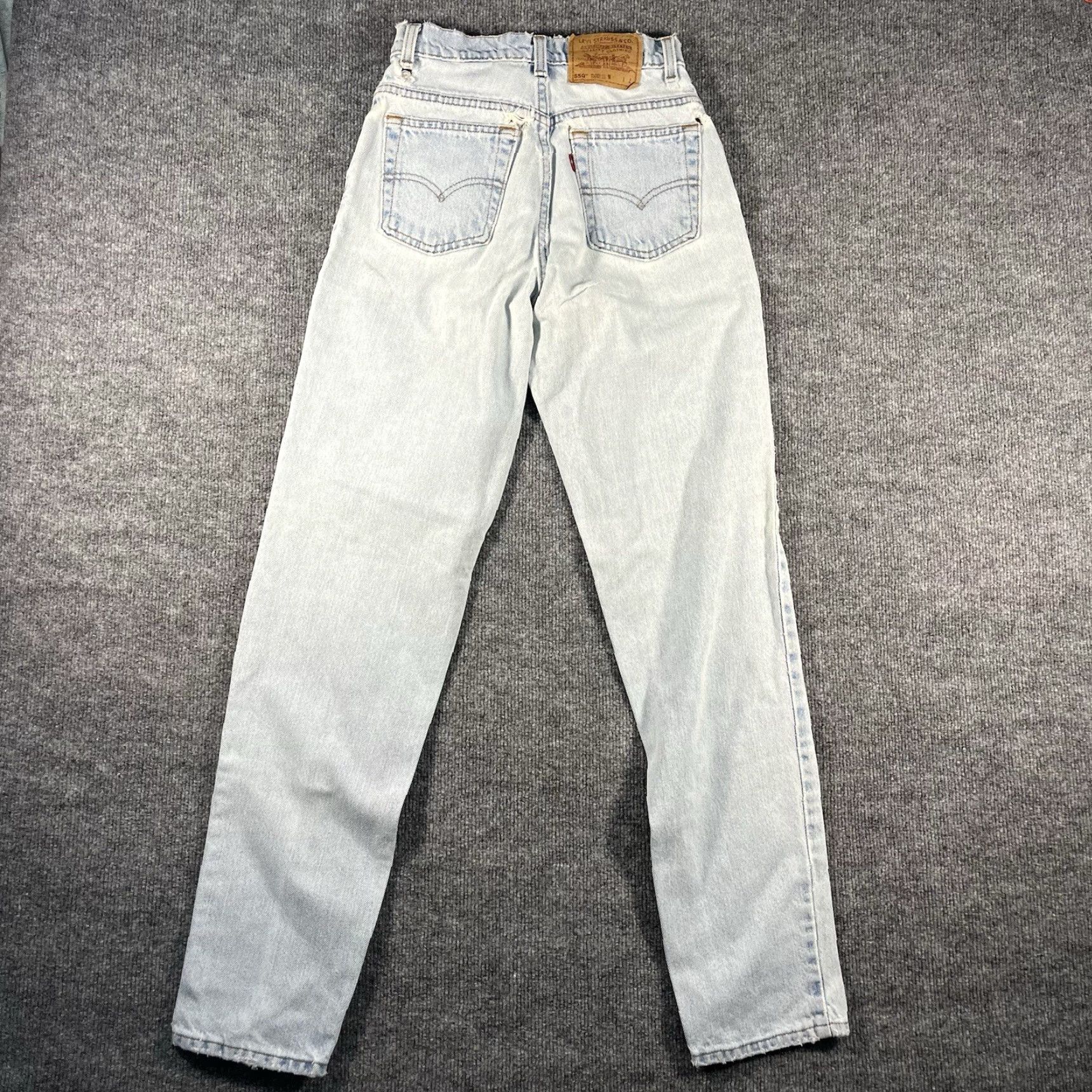 Levi's VINTAGE Levi's 550 Jeans 26x31 Light Wash Distressed 90s USA Mens Size US 26 / EU 42 - 7 Thumbnail