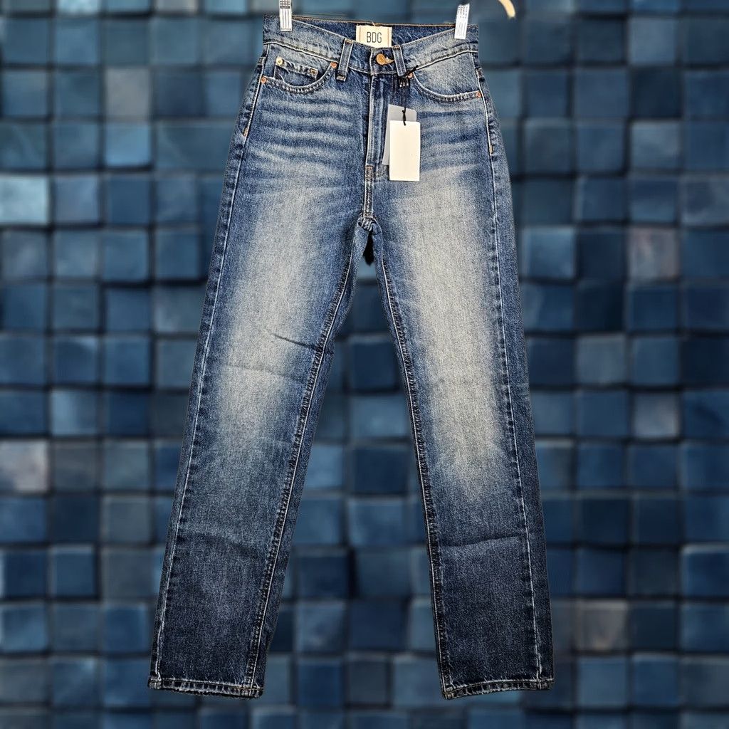 Bdg BDG Women's Cowboy Jeans Blue Straight Regular Size 25 New Size 42" / US 20 - 1 Thumbnail