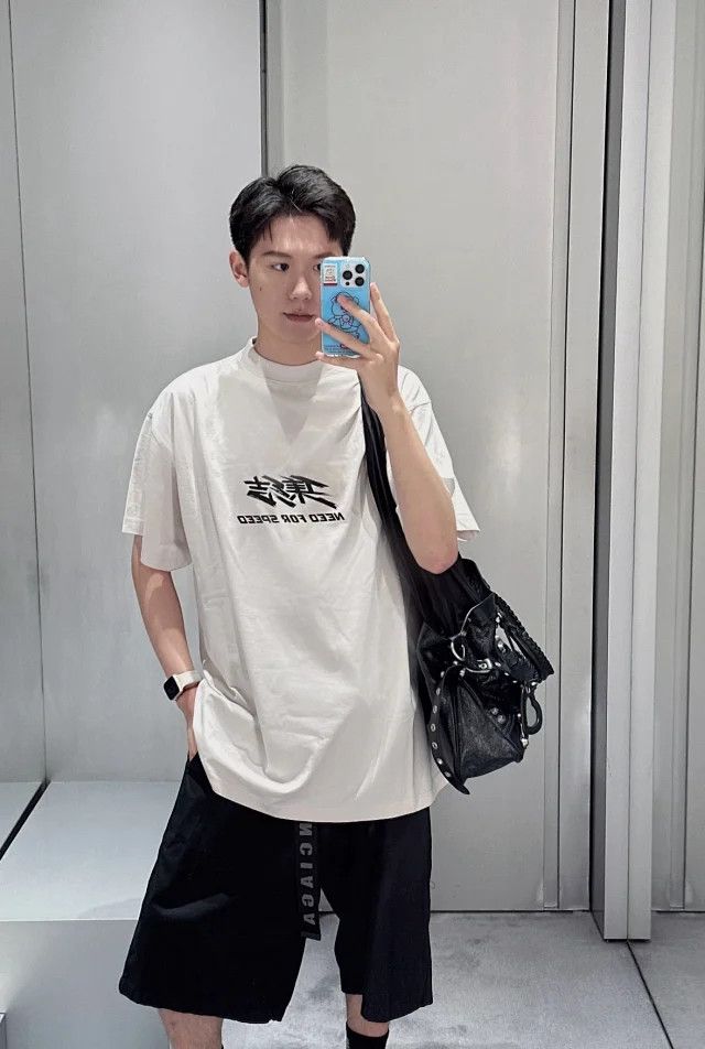 Balenciaga o1srvl11e0325 Need For Speed Mobile T-Shirt Oversized Size US XL / EU 56 / 4 - 3 Thumbnail