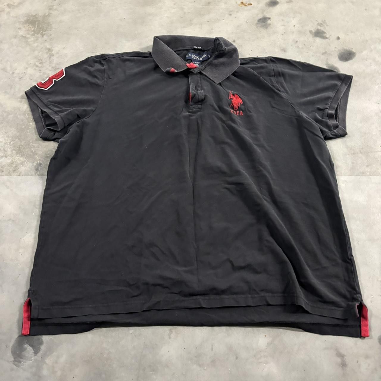 U.S. Polo Assn. Crazy Vintage Y2K/2000s Black & Red U.S. Polo Assn. Grunge Streetwear Polo Shirt! Size 2XL Size US XXL / EU 58 / 5 - 1 Thumbnail