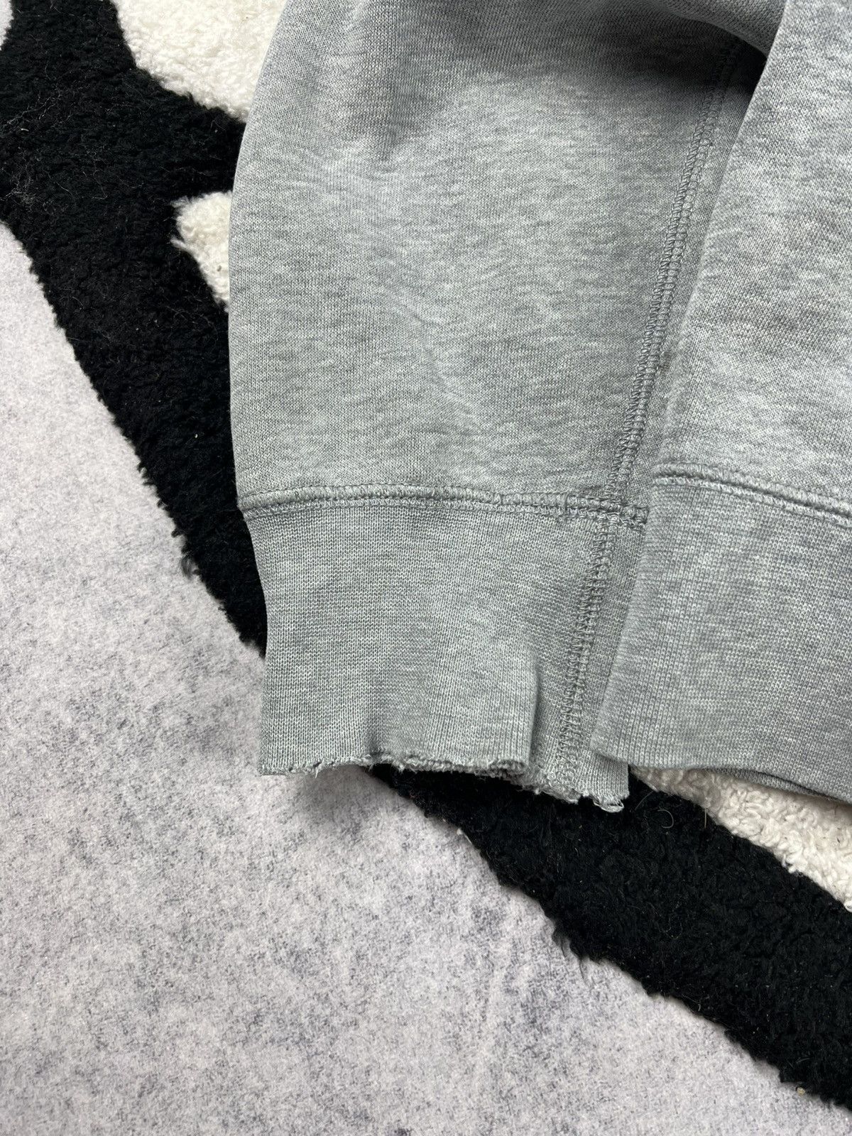 Nike Vintage Nike Tech Fleece Zip Up Swoosh Y2K Hoodie Size US M / EU 48-50 / 2 - 8 Thumbnail