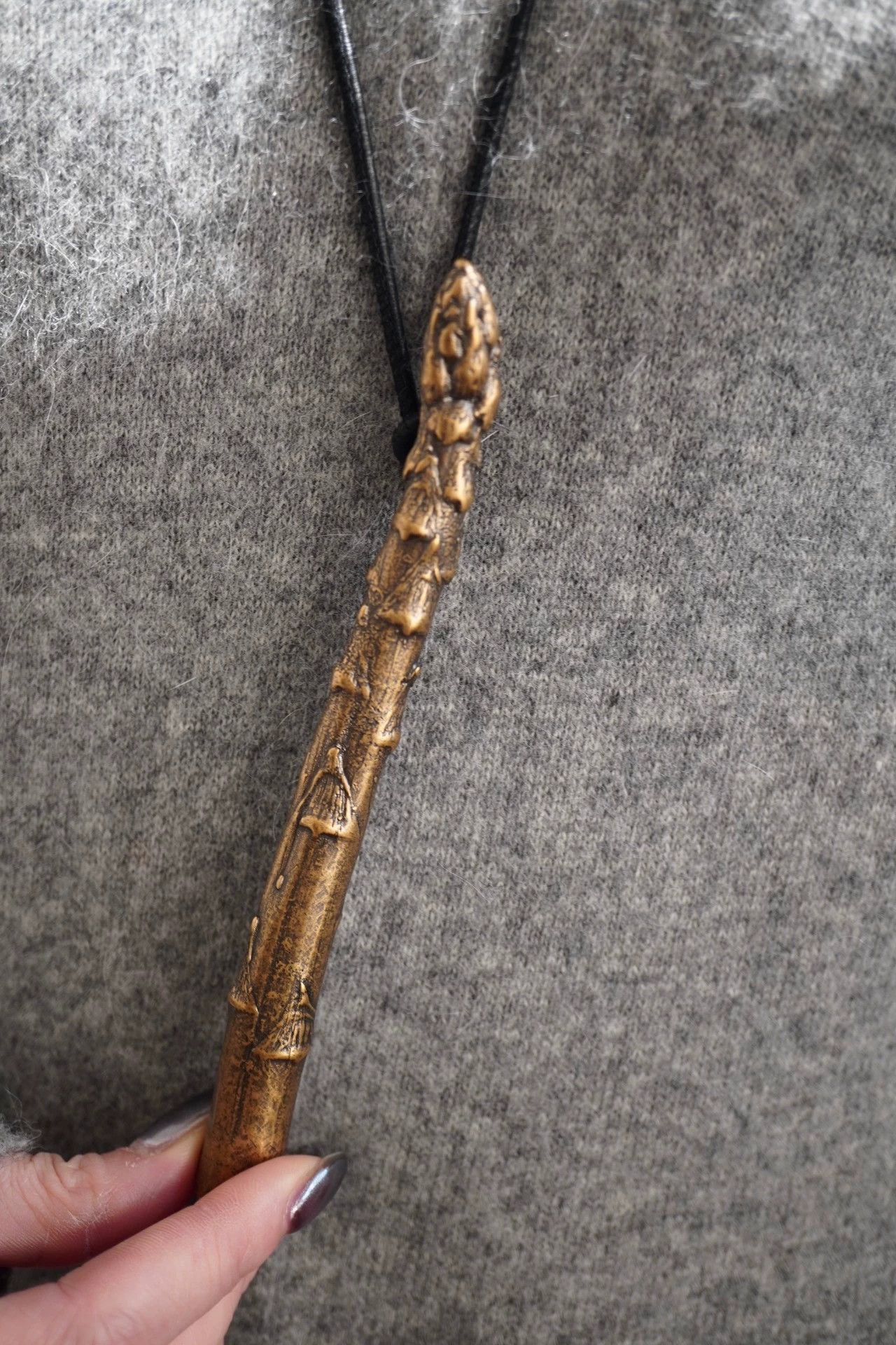 Loewe LOEWE 2000s Brass Asparagus Sweater Necklace Rare Size ONE SIZE - 1 Thumbnail