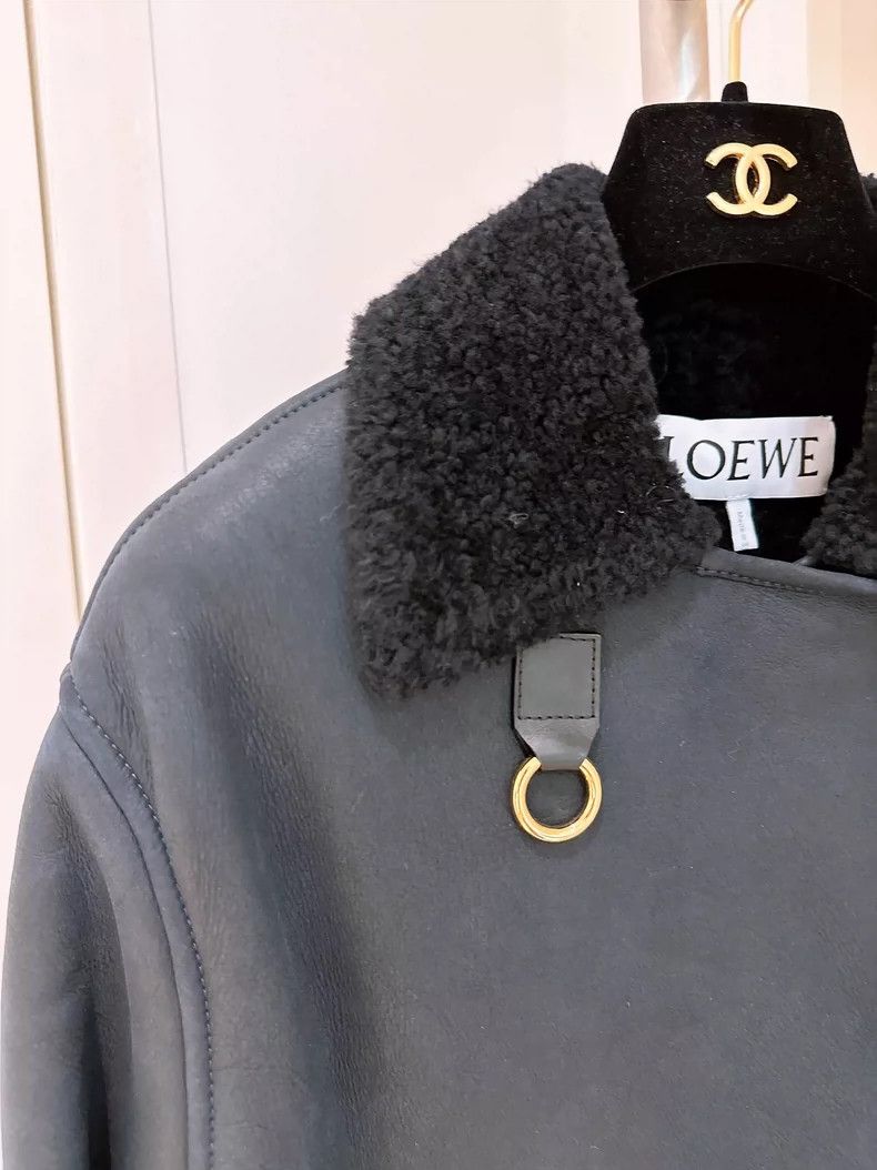 Loewe LOEWE Black lamb fur coat with turned-down collar Size S / US 4 / IT 40 - 3 Thumbnail