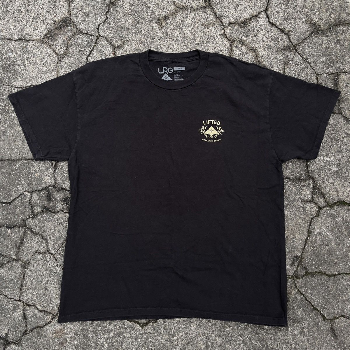 LRG × Vintage Vintage Y2K LRG FEED THE ANIMALS Shirt Size US XL / EU 56 / 4 - 1 Thumbnail