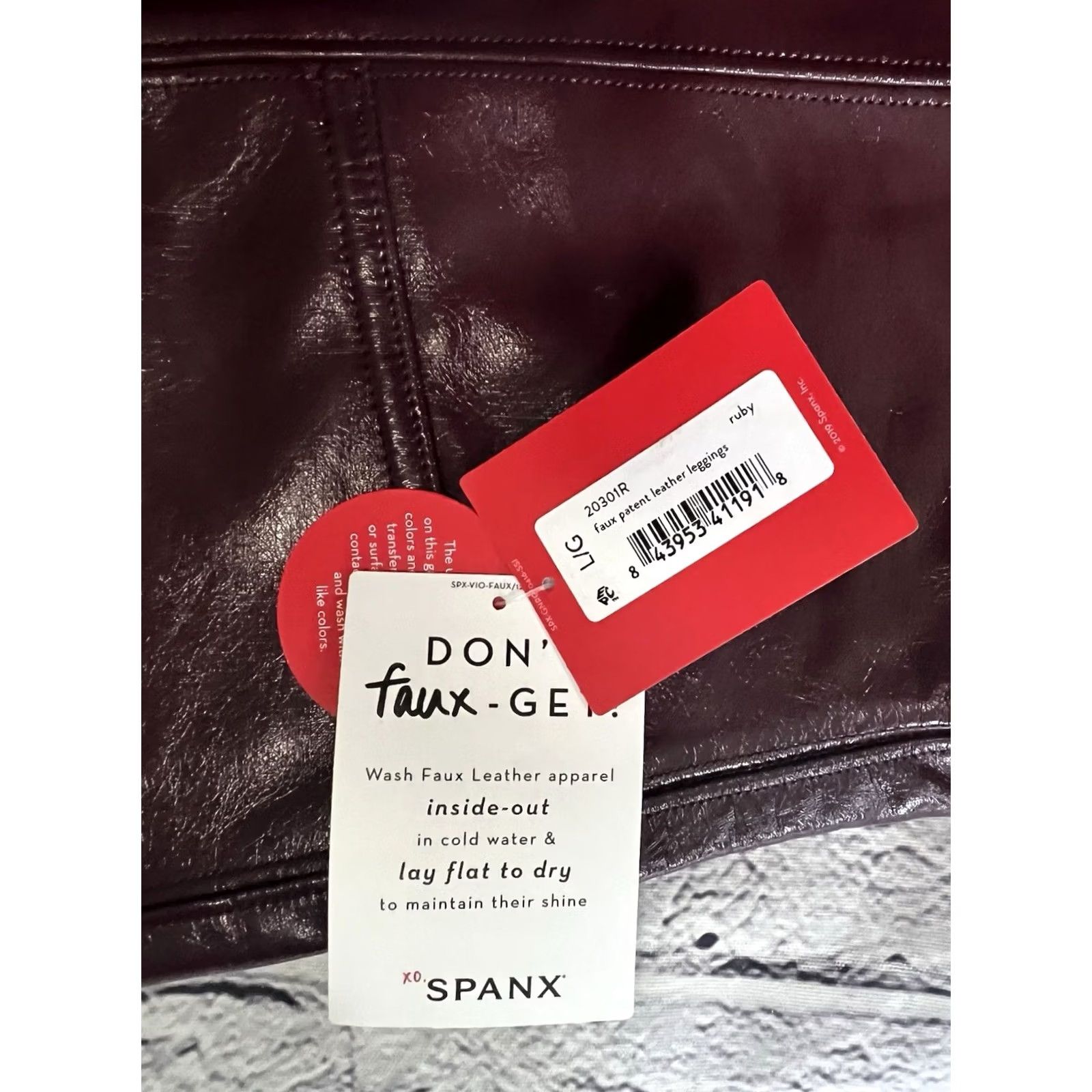 Spanx Spanx Womens Ruby Faux Patent Leather Leggings High Rise L 20301R Red Shiny Going Out Womens Leggings Size 36" / US 14 / IT 50 - 5 Thumbnail