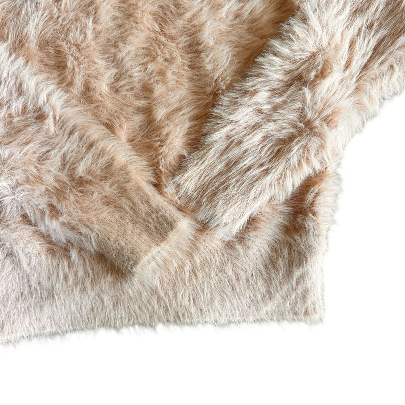 Banana Republic Banana Republic Soft Pink Eyelash Fuzzy Sweater -Med – GUC Size M / US 6-8 / IT 42-44 - 4 Thumbnail