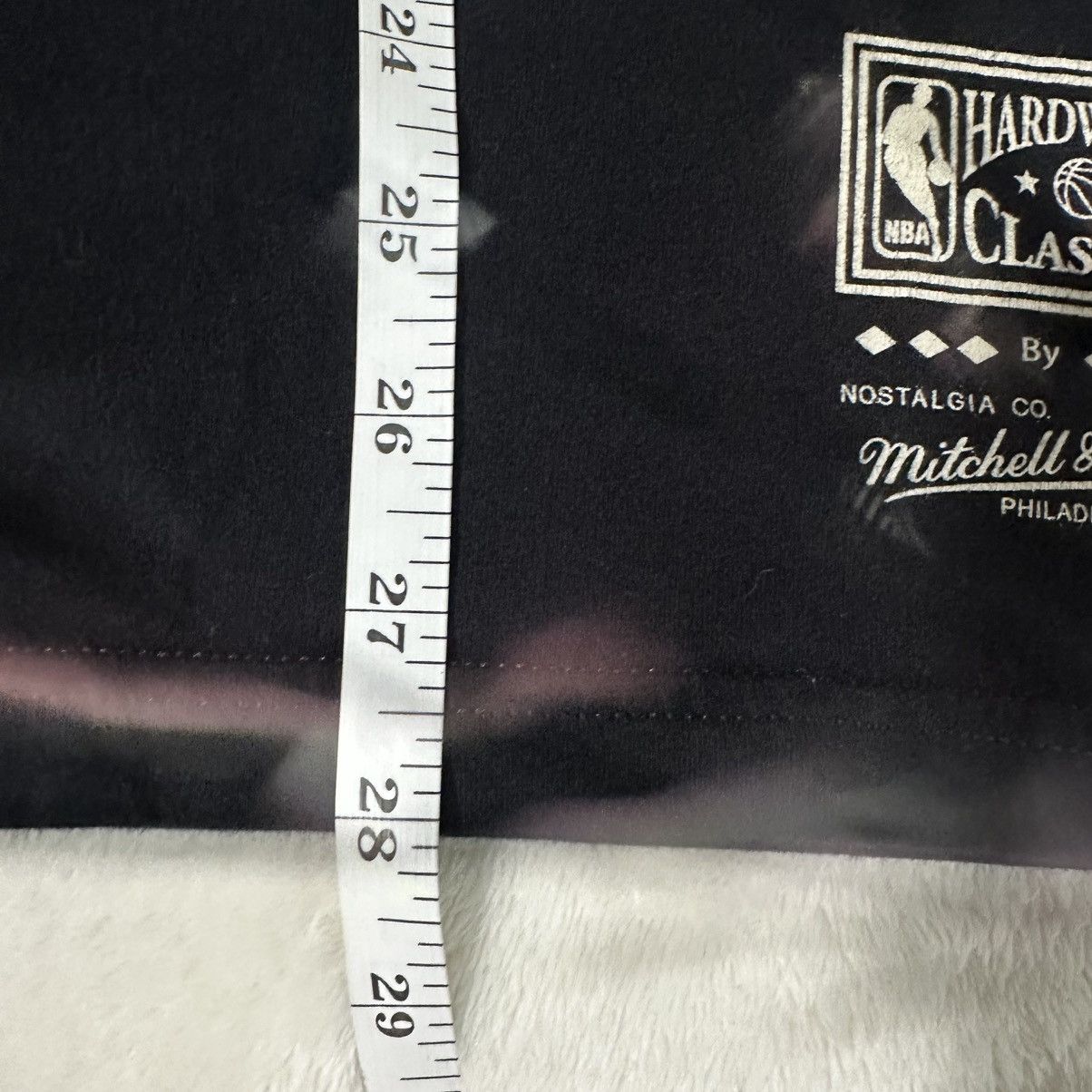 Mitchell & Ness Mitchell & Ness Allen Iverson 76ers T-Shirt Size US M / EU 48-50 / 2 - 7 Thumbnail