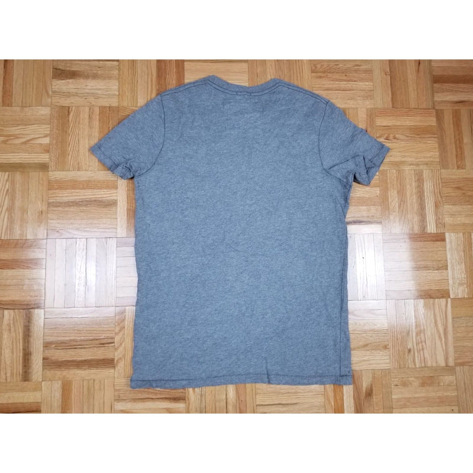 Abercrombie & Fitch VINTAGE Abercrombie & Fitch Gray Muscle T-SHIRT Large L Men Short Sleeve Round Neck Cotton USA Band Retro 90s Size US L / EU 52-54 / 3 - 4 Thumbnail