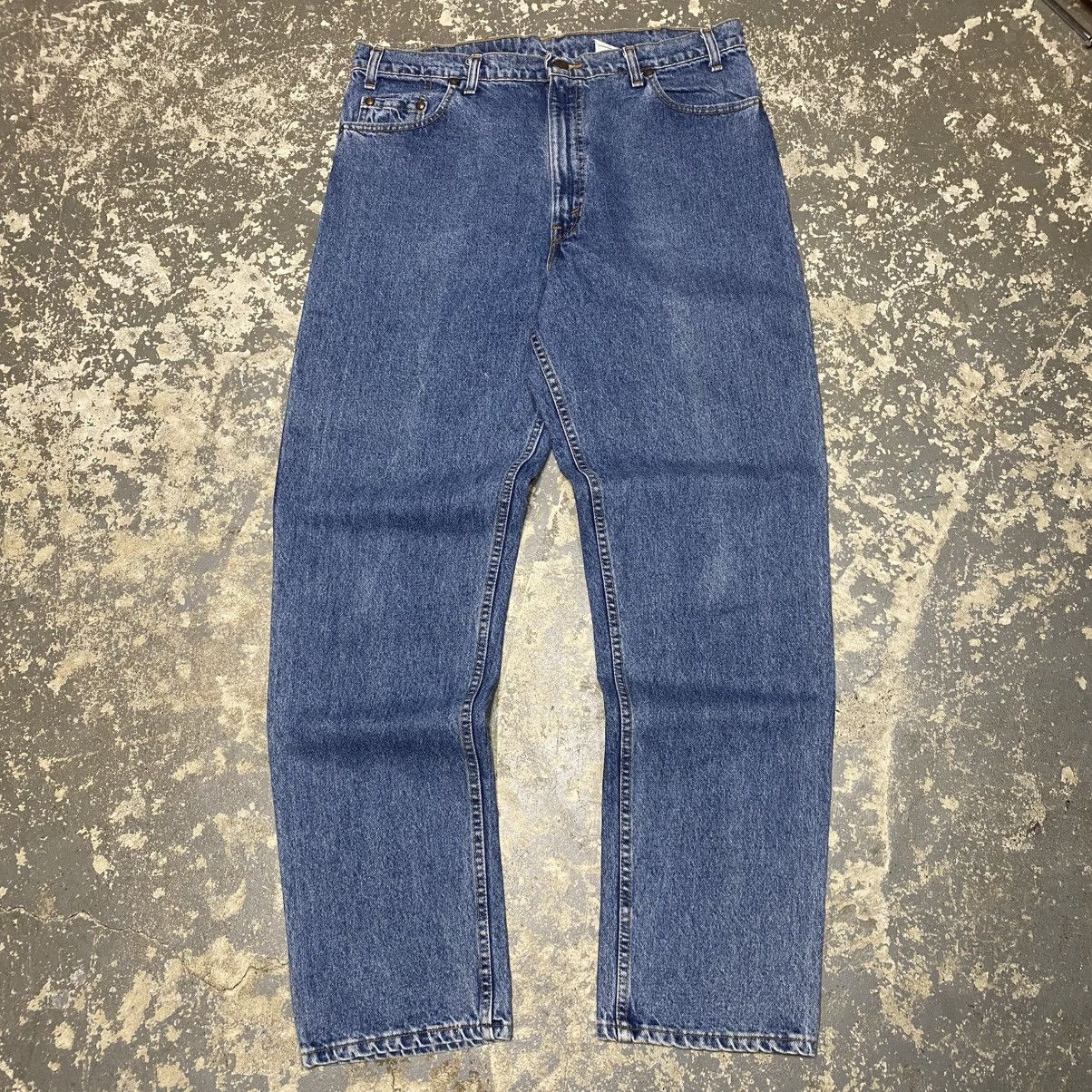 Levi's × Vintage Vintage Levi’s 540 Relaxed Blue Denim Jeans USA 90s Size US 37 - 4 Thumbnail