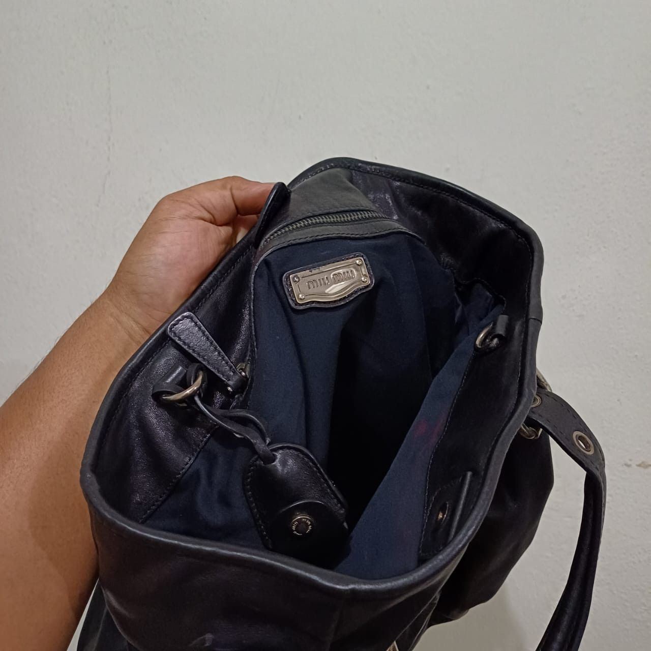 Miu Miu 💥Last Drop💥Vintage Miu Miu Leather Handle Bag Size ONE SIZE - 11 Thumbnail