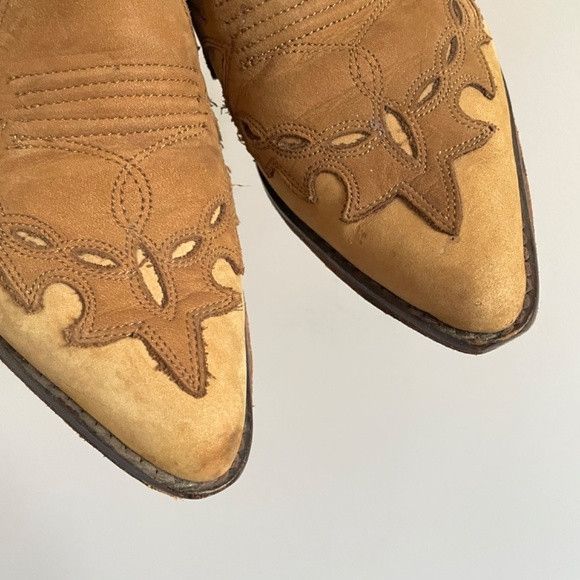 Guess × Vintage Vintage Guess Leather Cowboy Style Heeled Shoes - 6/5-5.5US Size US 5.5 / IT 35.5 - 2 Thumbnail