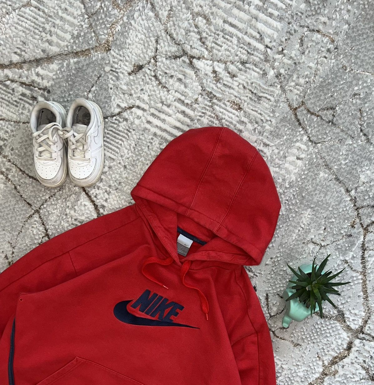 Nike NIKE VINTAGE 00S BIG LOGO HOODIE Y2K SWEATSHIRT CREWNECK Size US L / EU 52-54 / 3 - 2 Thumbnail