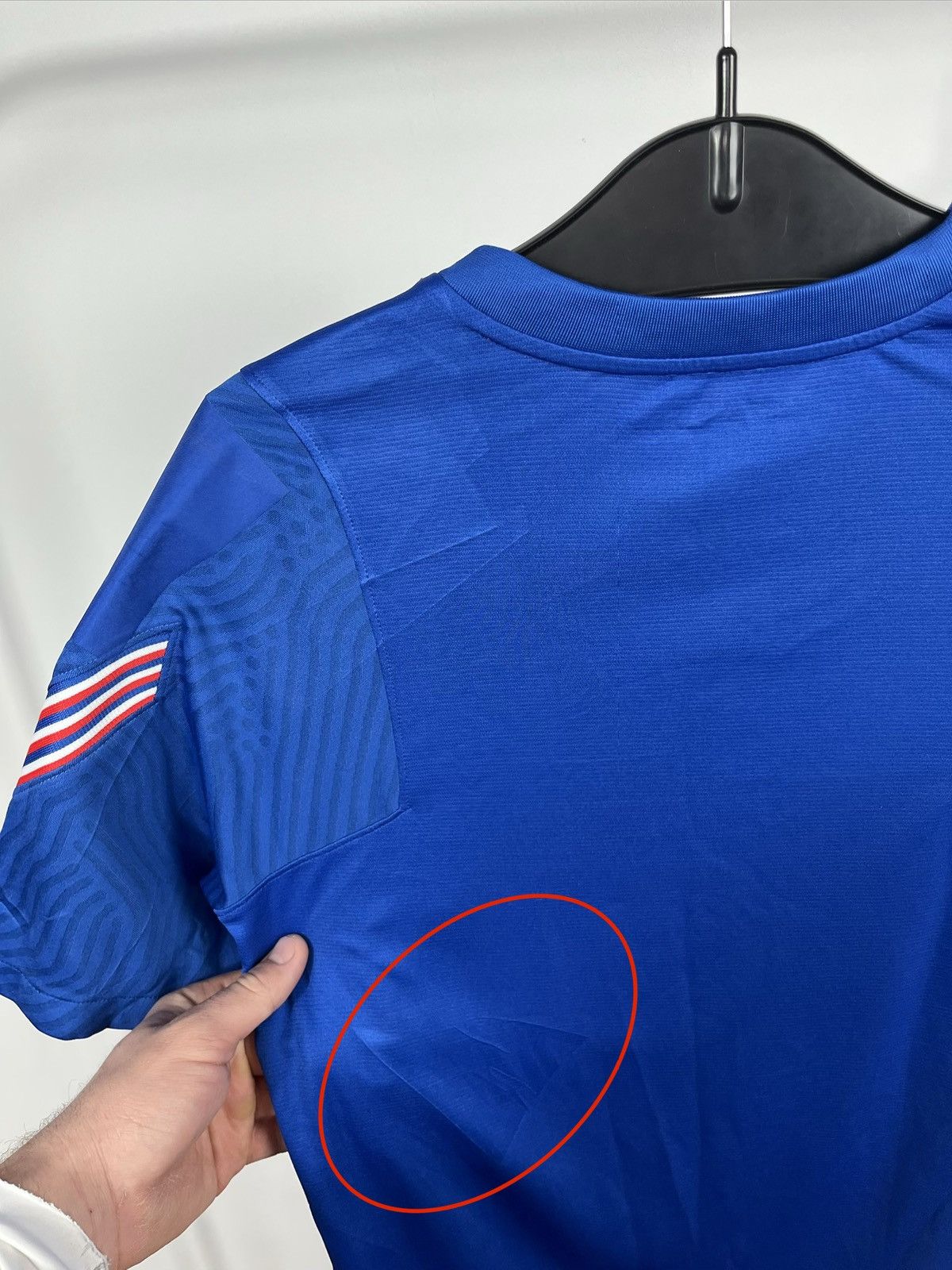 Nike Nike England Football Training Jersey Blue Dri Fit Size M Size US M / EU 48-50 / 2 - 12 Thumbnail