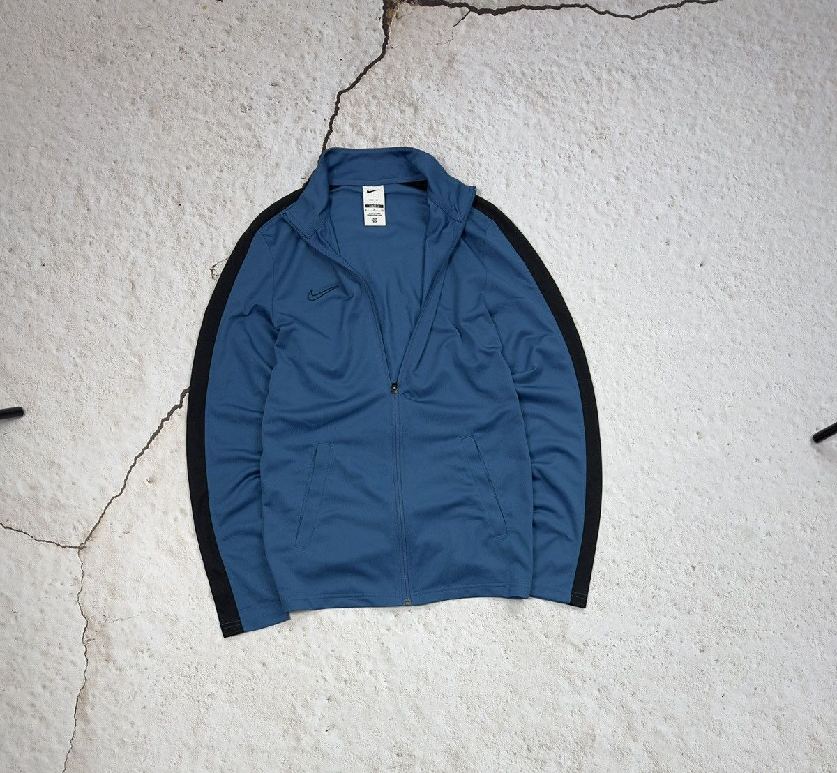 Other Nike Y2K avantgarde streetwear band sportswear jacket Size US S / EU 44-46 / 1 - 1 Thumbnail