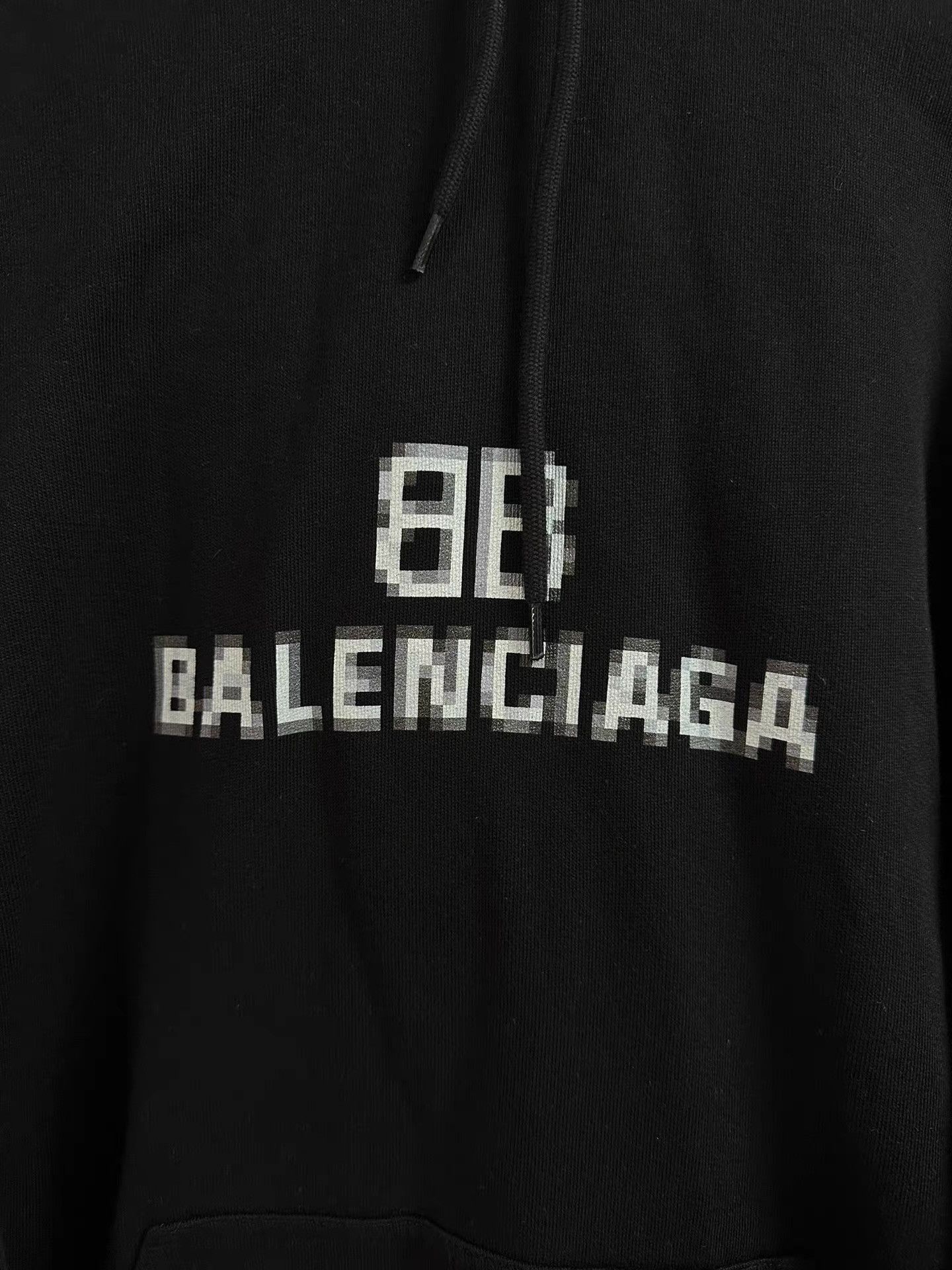 Balenciaga Balenciaga Pixel Hoodie Ｑ20 Size US S / EU 44-46 / 1 - 3 Thumbnail