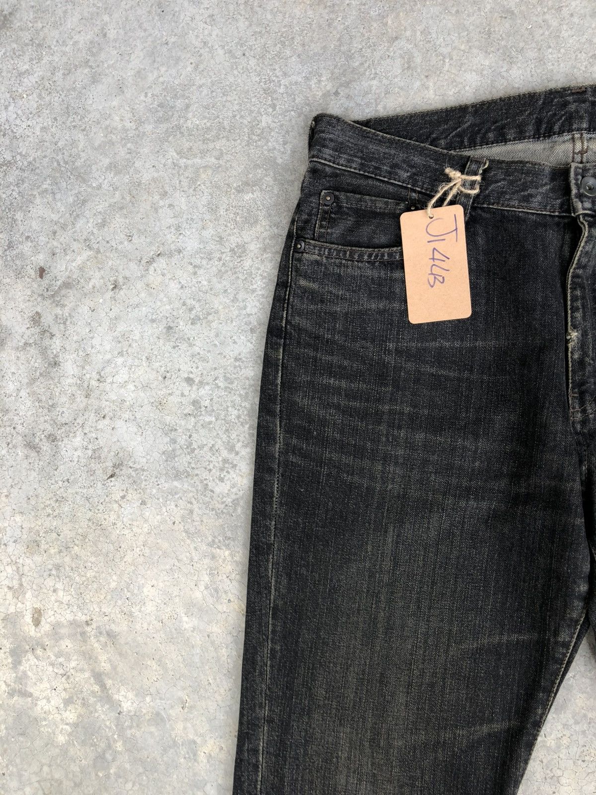 If Six Was Nine Flared Uniqlo Jeans Distressed Jeans Size US 33 - 4 Thumbnail