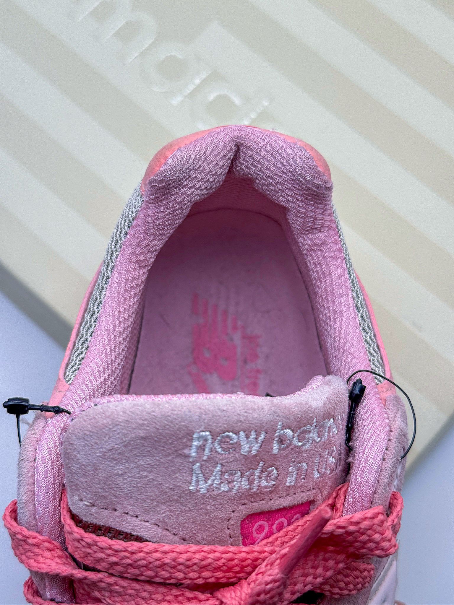 Joe Freshgoods × New Balance New Balance 993 x Joe Freshgoods Performance Art Powder Pink Size US 10 / EU 43 - 18 Thumbnail