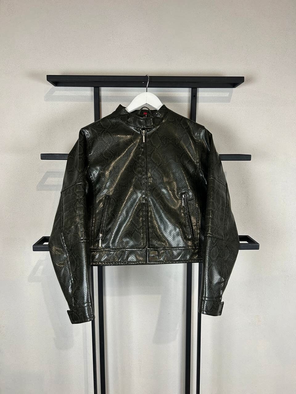Japanese Brand Black Leather Jacket Snake Print Cropped Biker Y2K Grunge Size US S / EU 44-46 / 1 - 4 Thumbnail