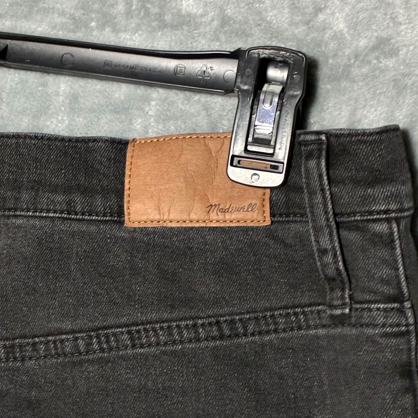 Madewell Madewell The Perfect Vintage Straight Jean Black Women's 33 Jeans 5-Pocket Denim High Rise Slit Stretch 90s Vintage Style Size 24" / US 00 / IT 34 - 5 Thumbnail