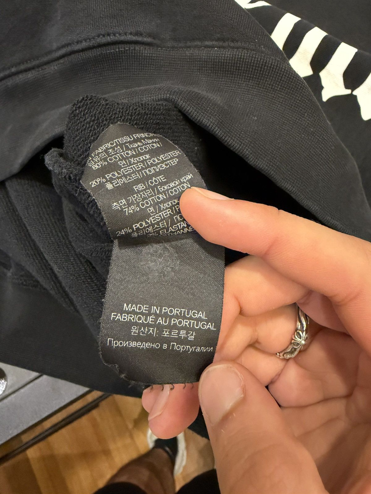 Vetements Vetements Gothic Black Label Hoodie Size US M / EU 48-50 / 2 - 5 Thumbnail