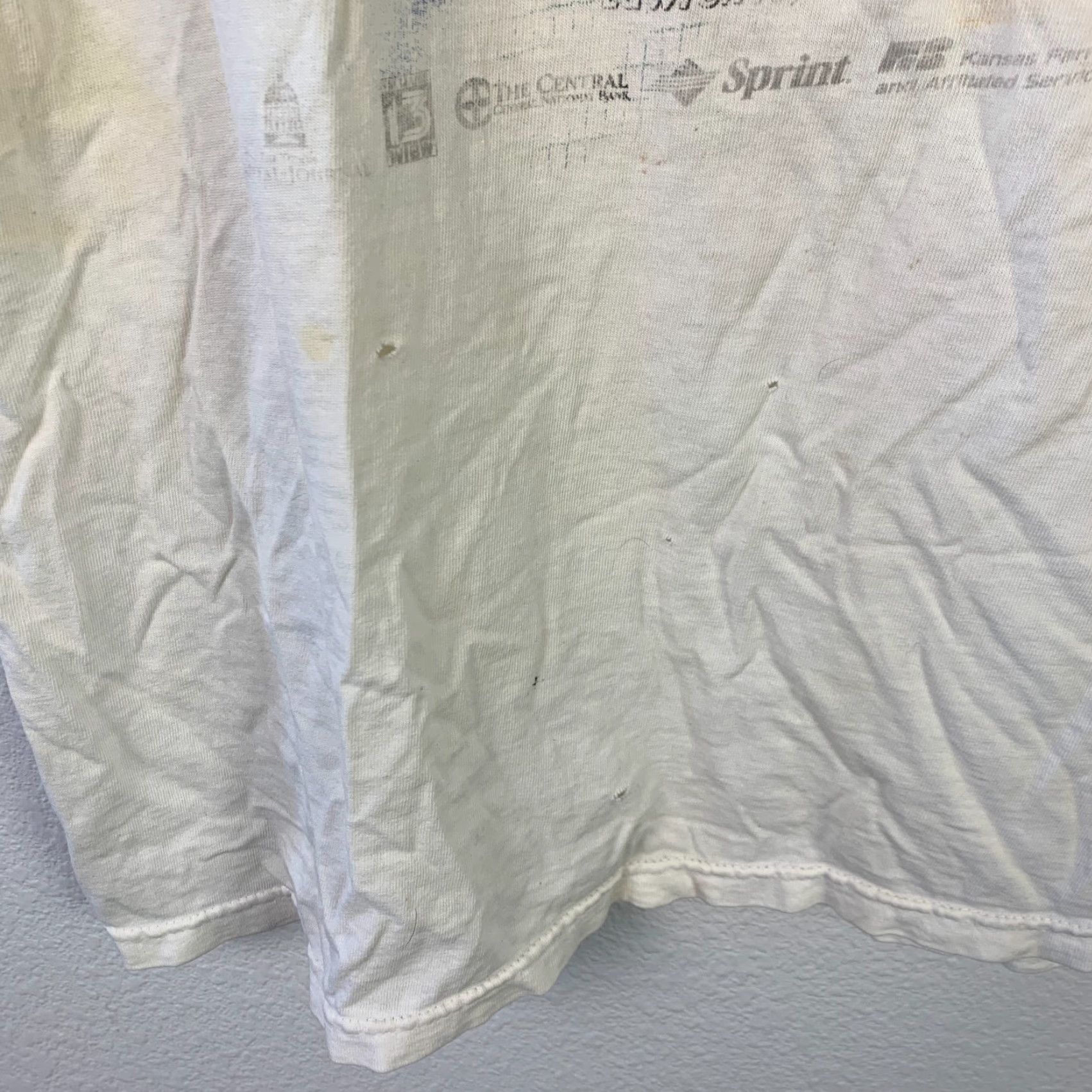 Sunflower VINTAGE Sunflower State Games Tee T-Shirt L Jones & Mitchell Unisex Adults White 100% Cotton Crew Neck Short Sleeve Size US L / EU 52-54 / 3 - 2 Thumbnail
