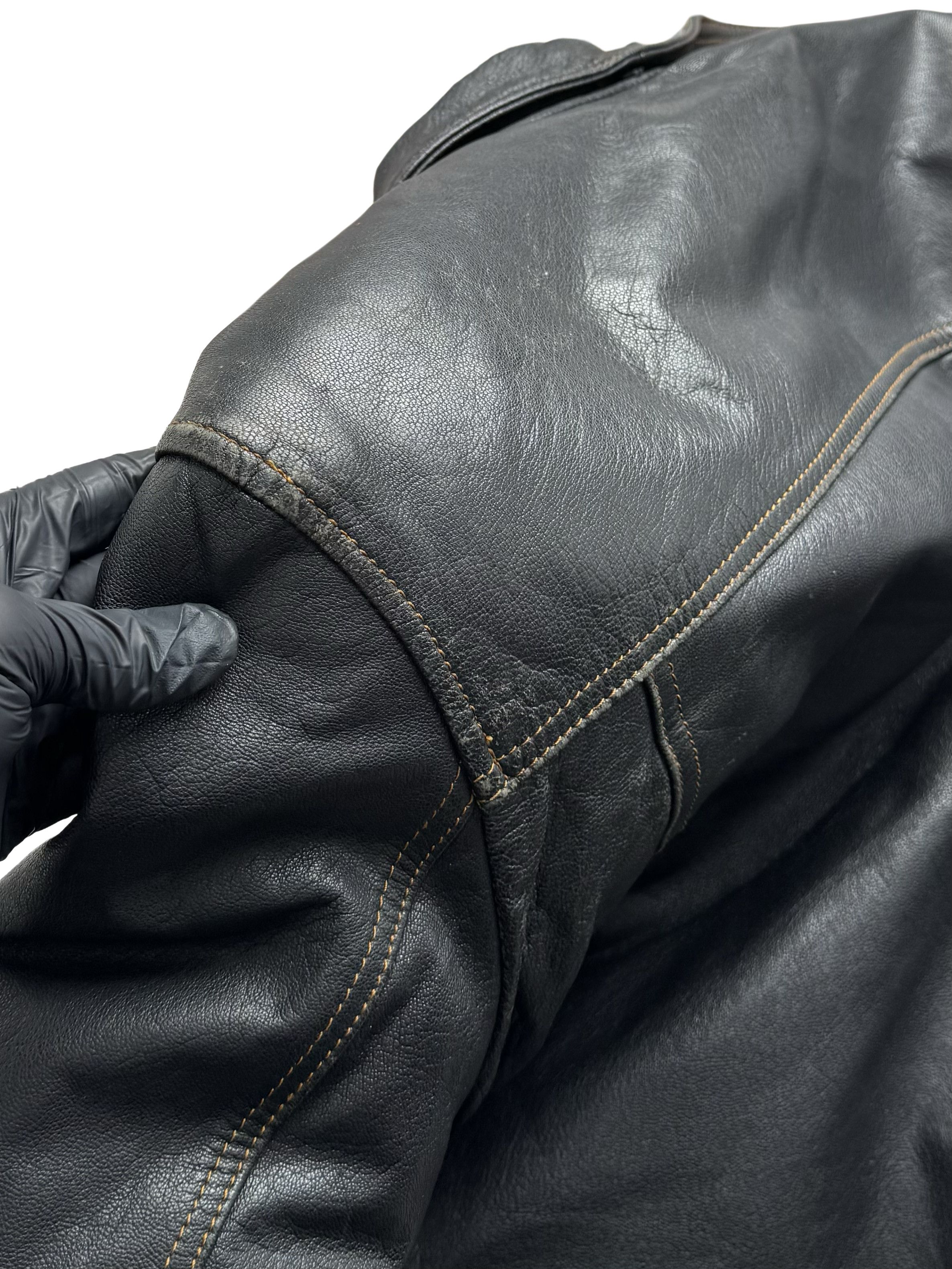 Genuine Leather Leather Jacket From The 90's (V131) Size US XL / EU 56 / 4 - 19 Thumbnail