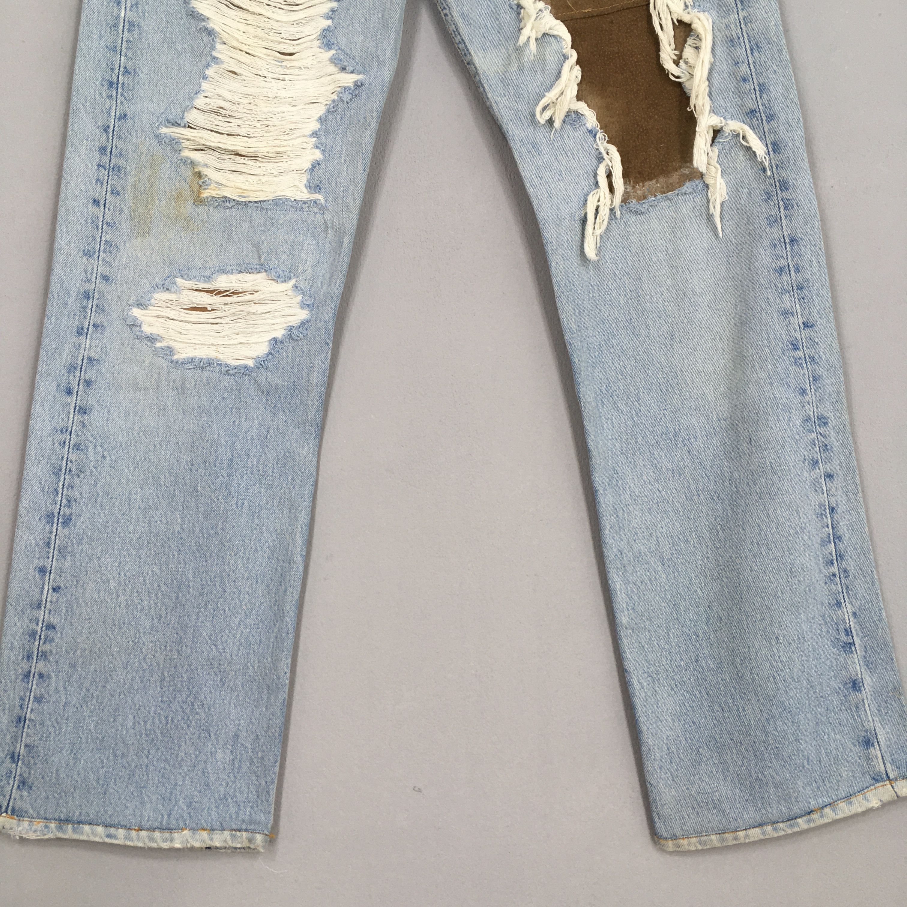 Levi's Size 31x29 Vintage 90s Levi's 501 Distressed Jeans S1576 Size US 31 - 4 Thumbnail