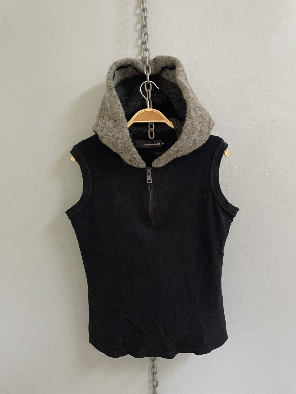 Andrew Mackenzie Andrew Mackenzie half zip hoodie sleeveless Size US S / EU 44-46 / 1 - 1 Thumbnail