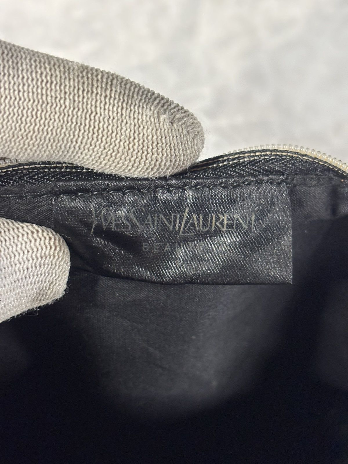 (used) YSL Pouch Bag Beauty