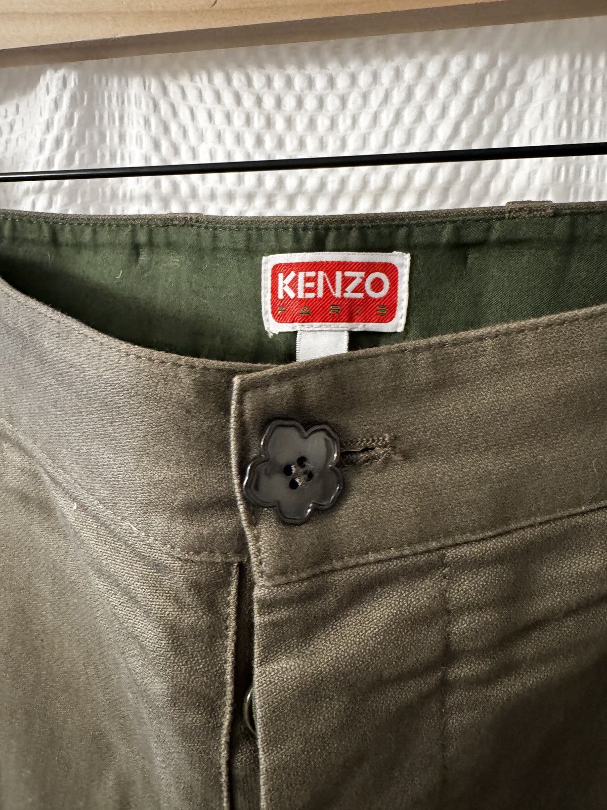Kenzo Kenzo logo-patch cargo trousers sz 42 fr (sz 34 us) Size US 34 / EU 50 - 3 Thumbnail