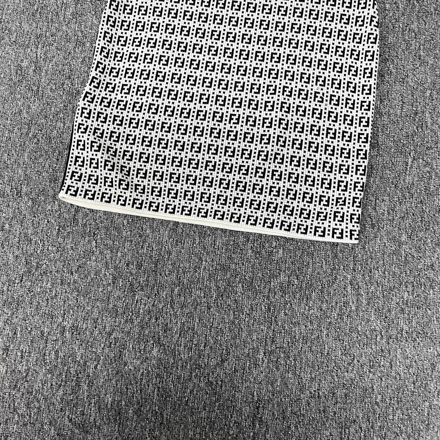 Fendi Fendi FF Print Black White Knit Cami Dress Size M / US 6-8 / IT 42-44 - 4 Thumbnail