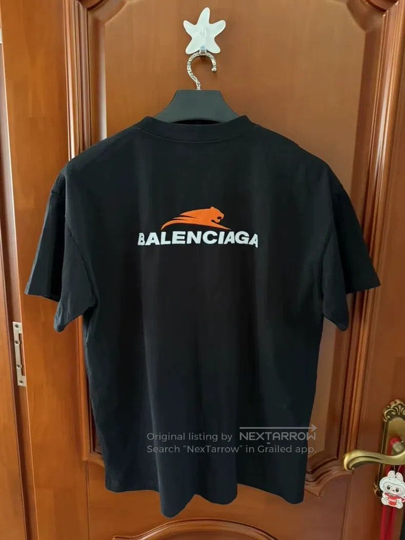 Balenciaga Balenciaga Tiger year limited edition embroidered logo sho Size US M / EU 48-50 / 2 - 2 Thumbnail
